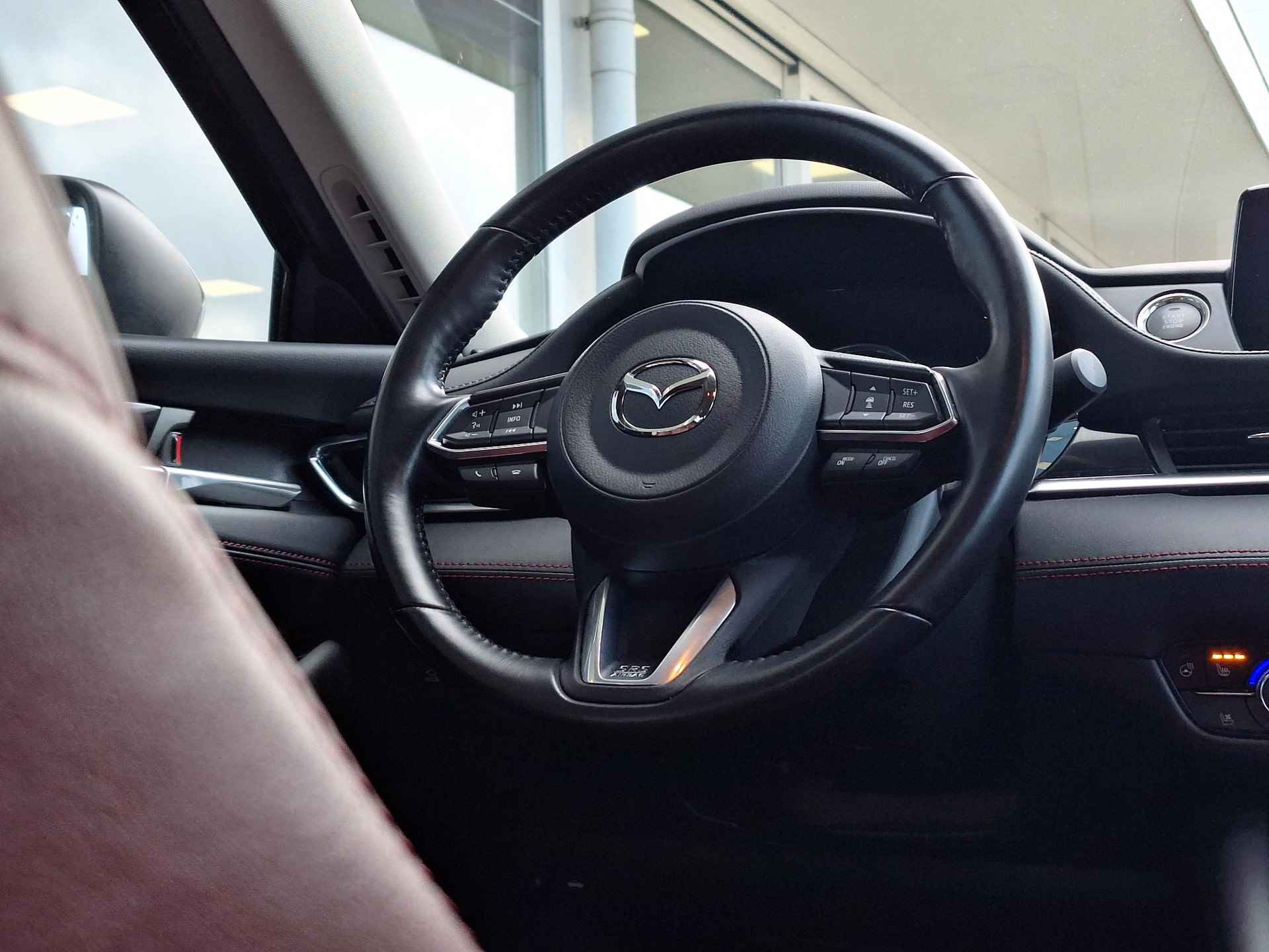 Mazda 6 2.0 SkyActiv-G 165 Sportive | Leder | Apple Carplay | Stoel verwarming en koeling | Adaptive cruisecontrol | - 19/37