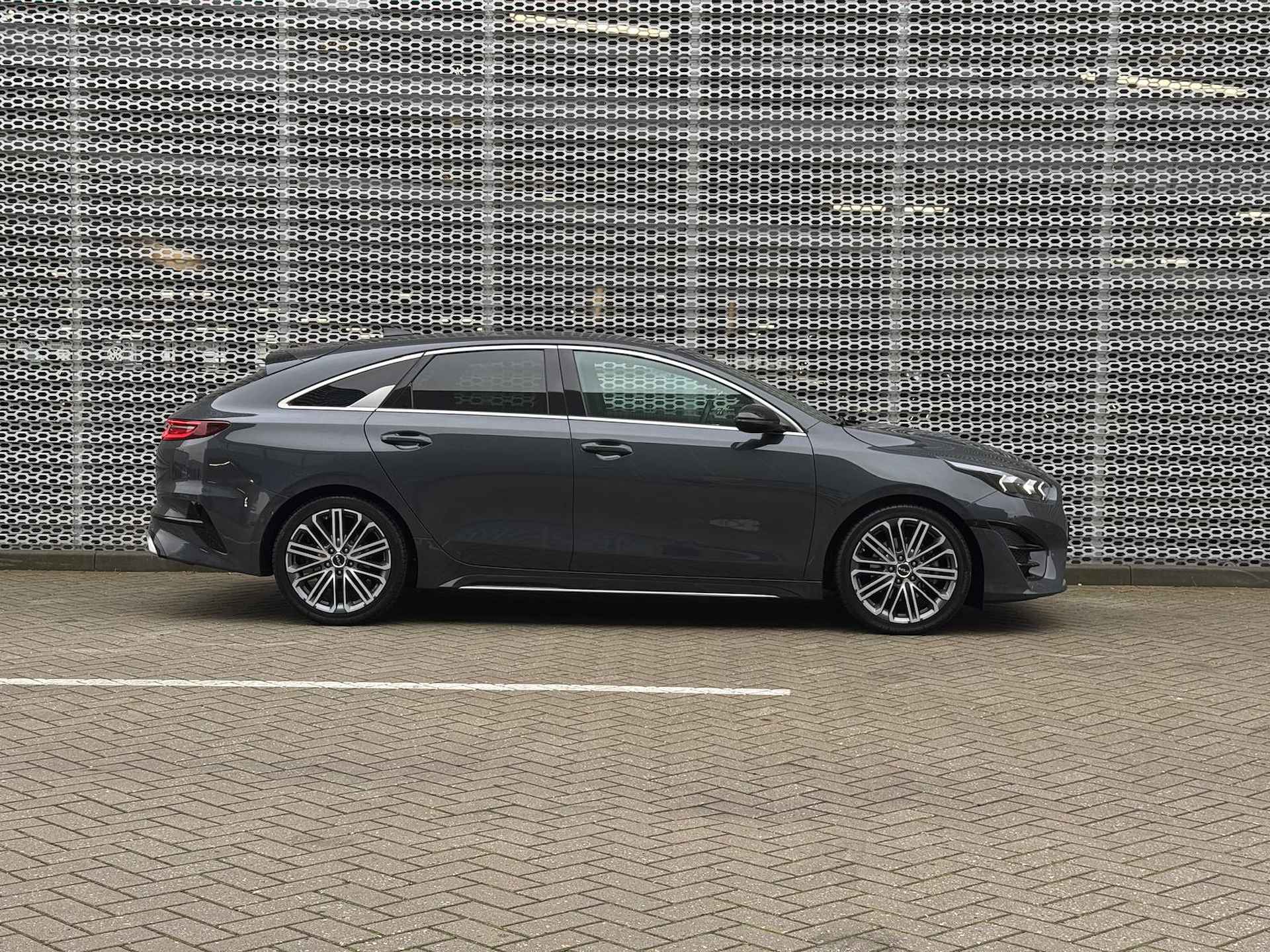 Kia ProCeed 1.5 T-GDi GT-PlusLine / Panoramadak / Digitale Cockpit / Stuur + Stoelverwarming / Achteruitrijcamera - 9/31