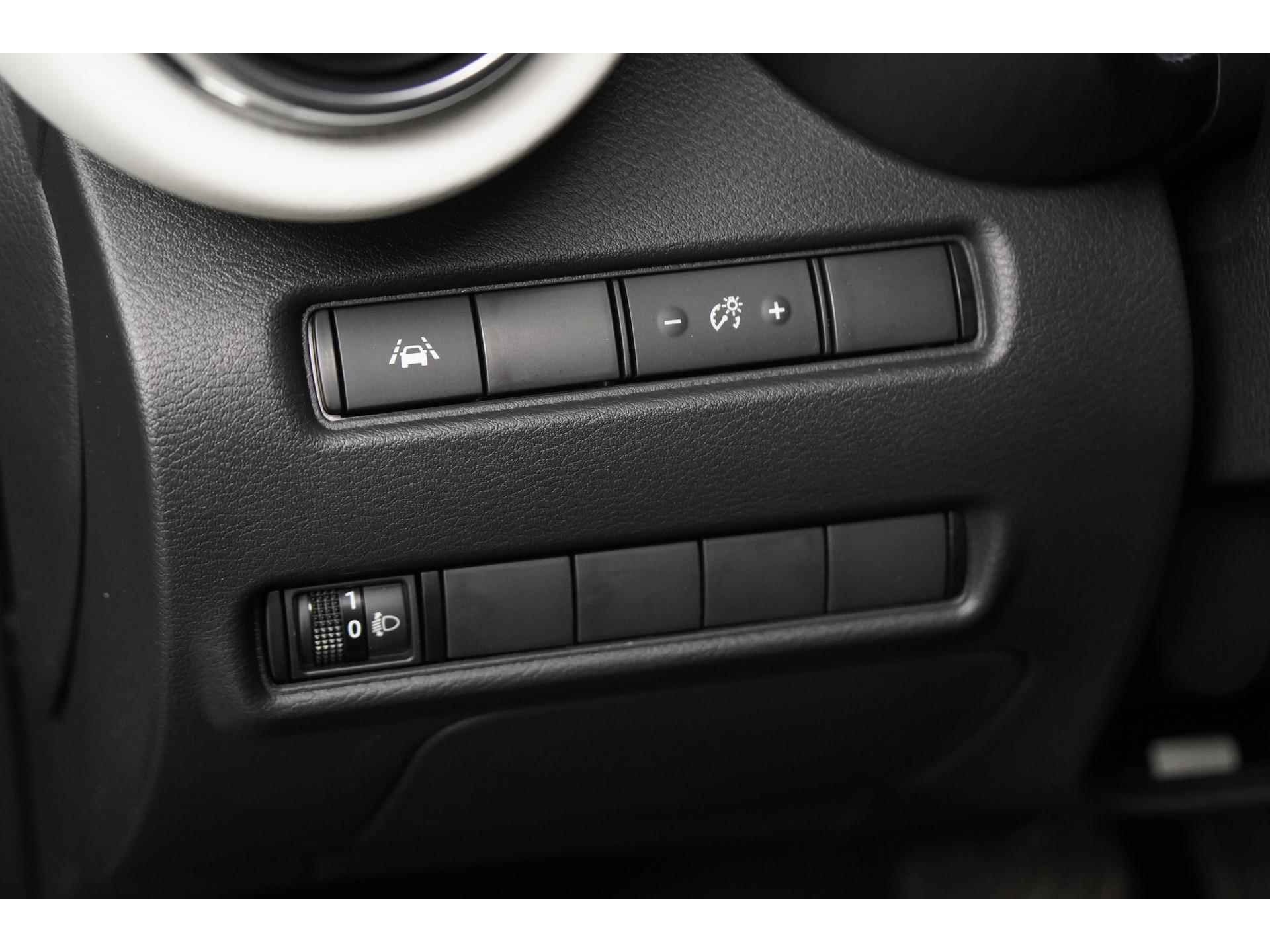 Nissan Juke 1.6 Hybrid Premiere Edition | LED | Leder | Camera | Carplay |  Zondag Open! - 28/37