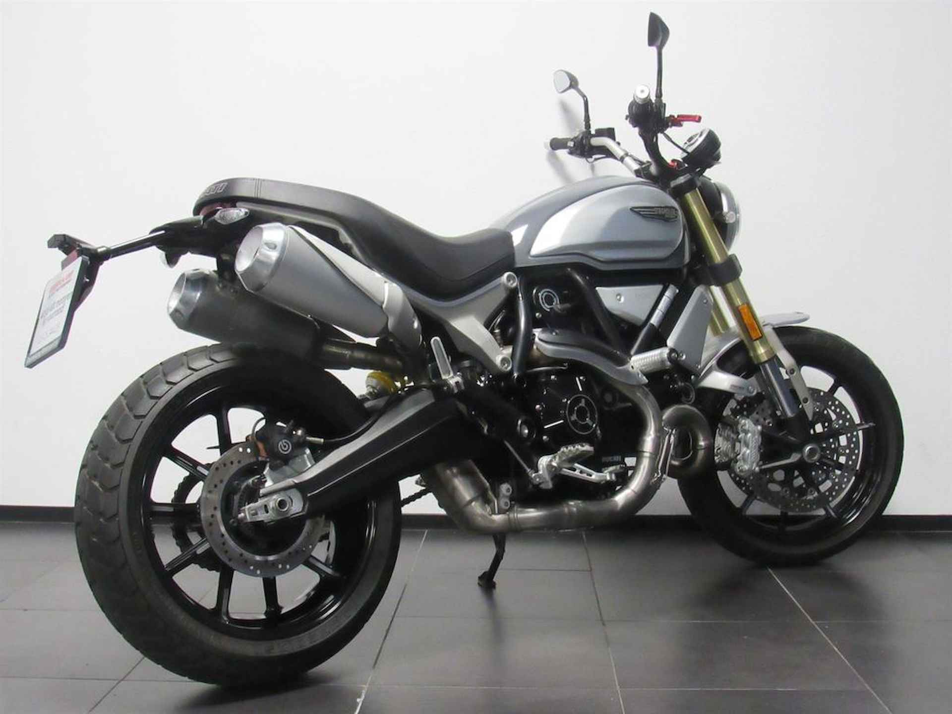 Ducati SCRAMBLER 1100 - 6/14