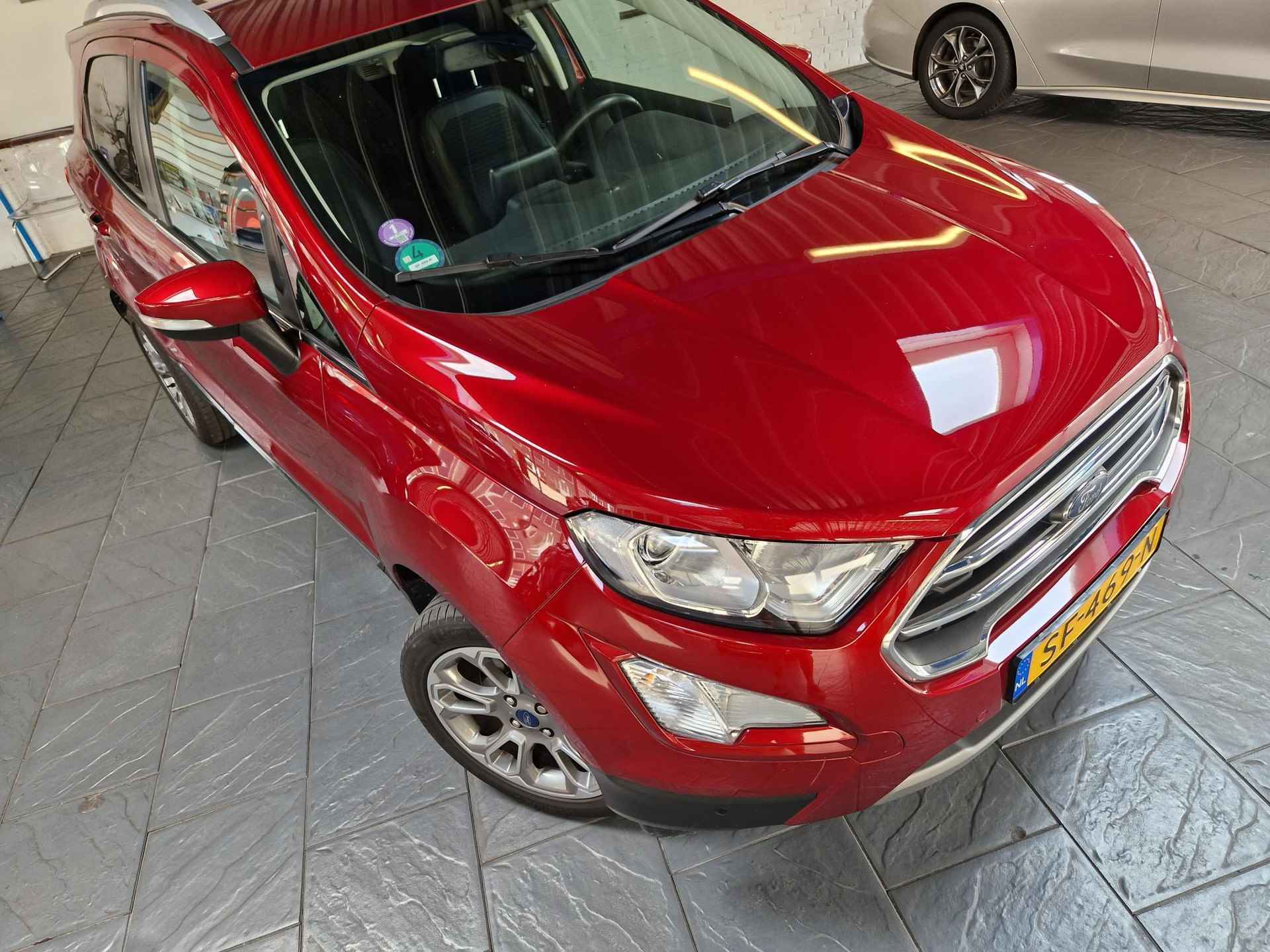 Ford EcoSport 125pk Ecoboost Titanium + Full Options!!!! - 6/40