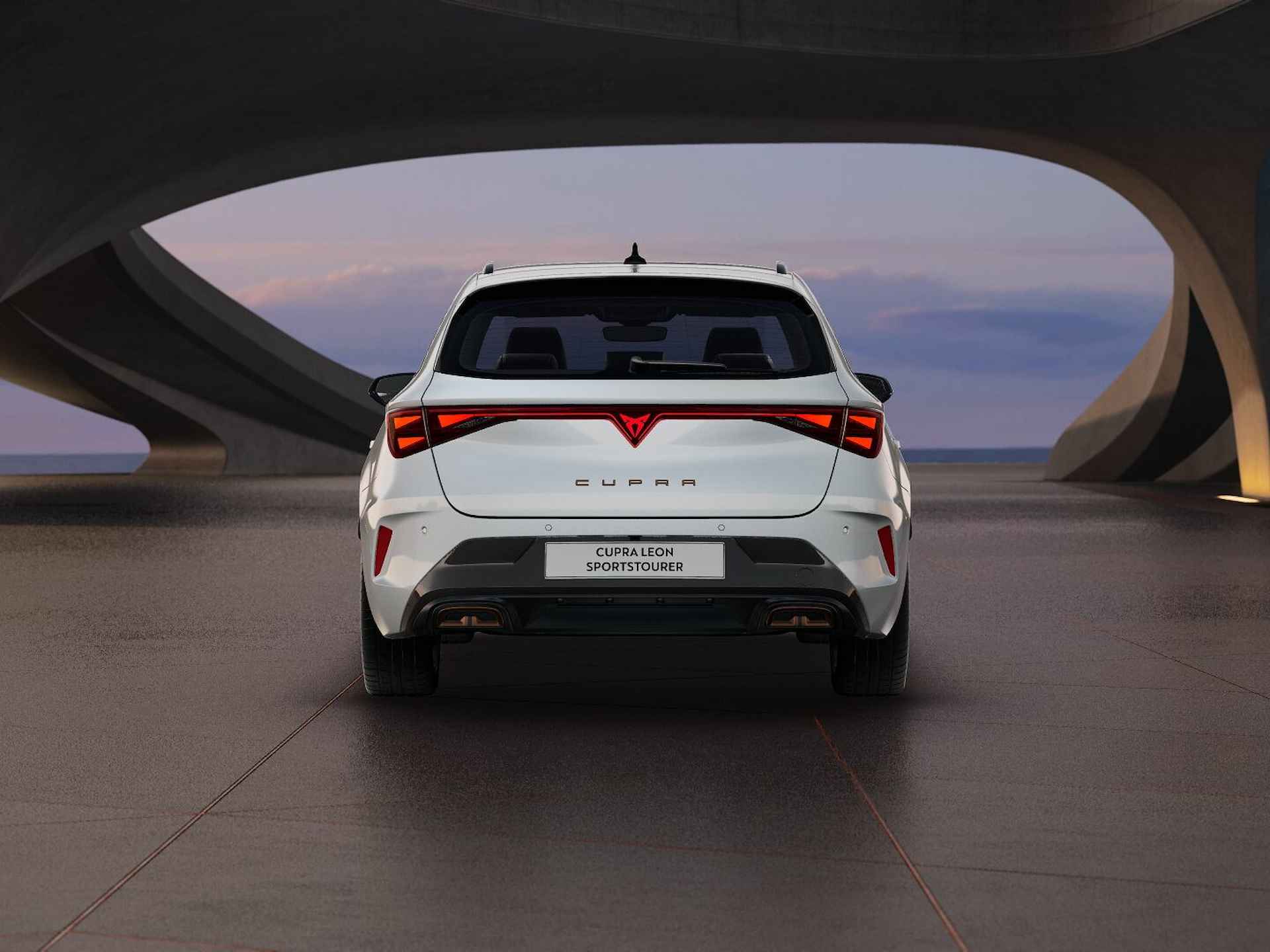 CUPRA Leon Sportstourer 1.5 TSI e-Hybrid 204 6DSG Business - 6/18