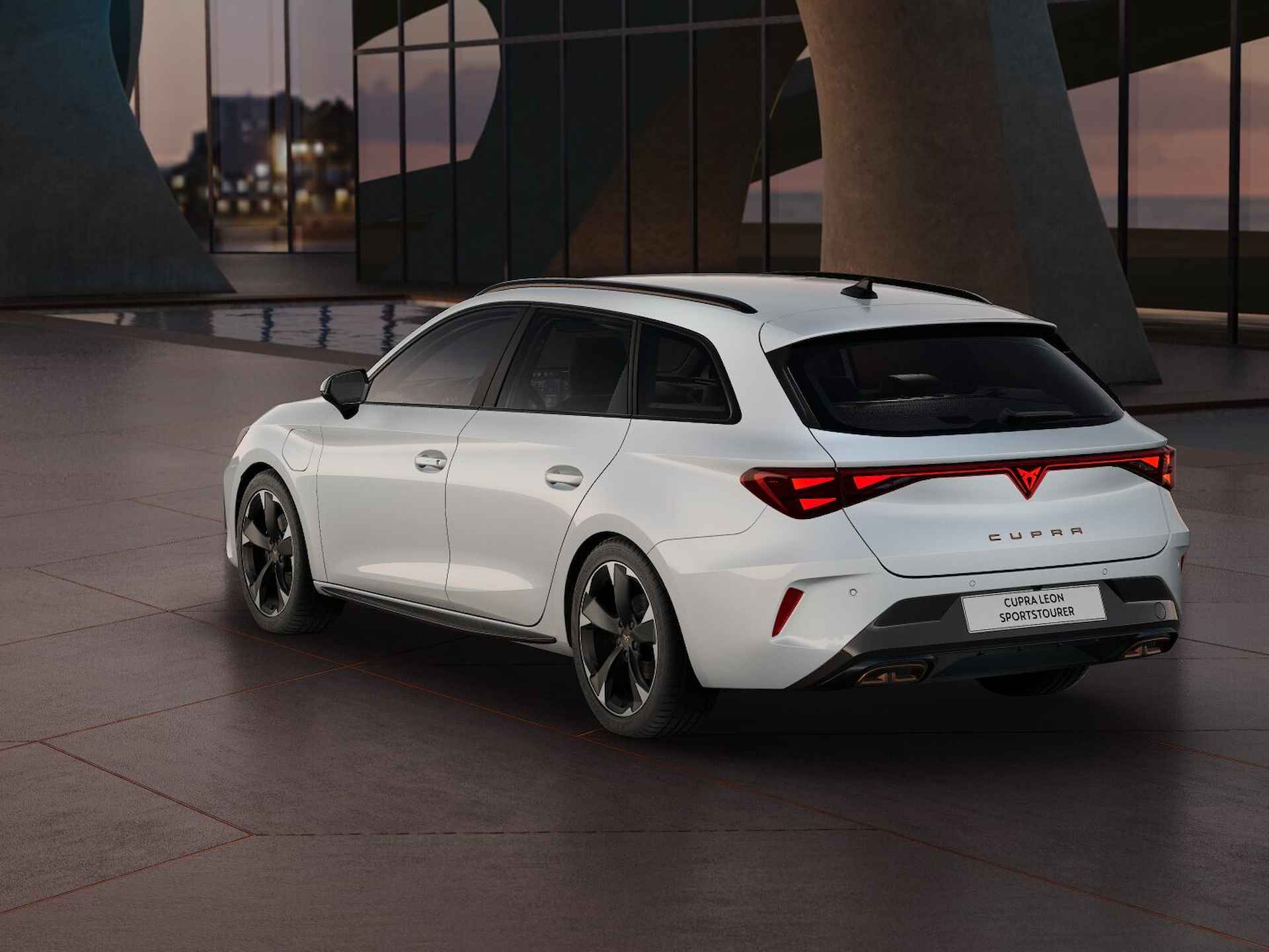 CUPRA Leon Sportstourer 1.5 TSI e-Hybrid 204 6DSG Business - 7/18