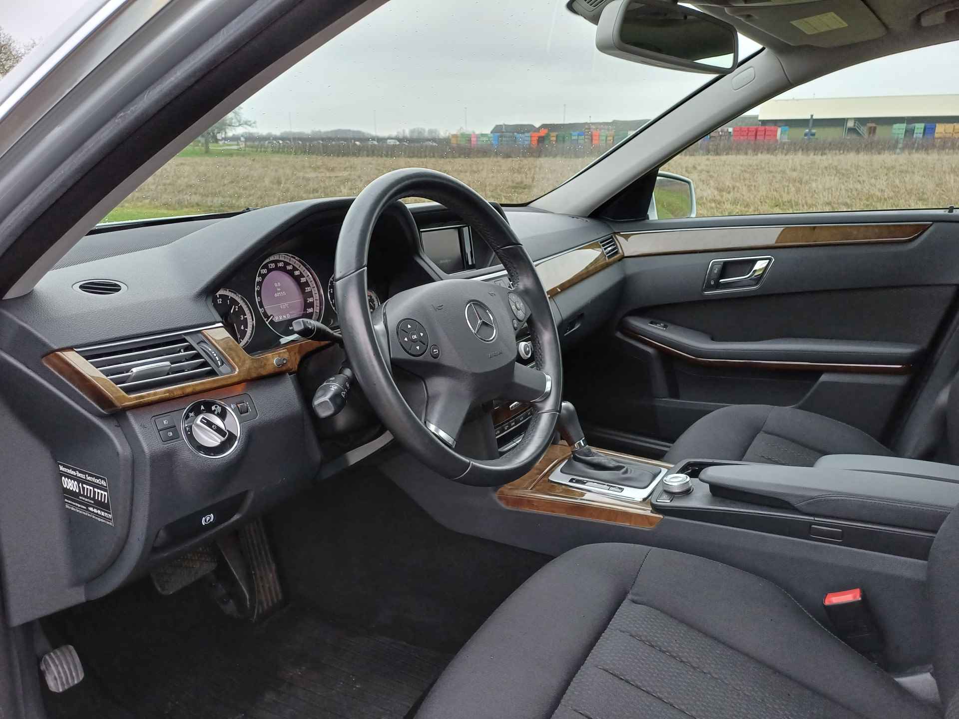 Mercedes-Benz E-Klasse 200 CGI Business Class Elegance /Mooie auto!/Schuifd./Navi/Hout/Stoelverw/Cruise/ - 22/45