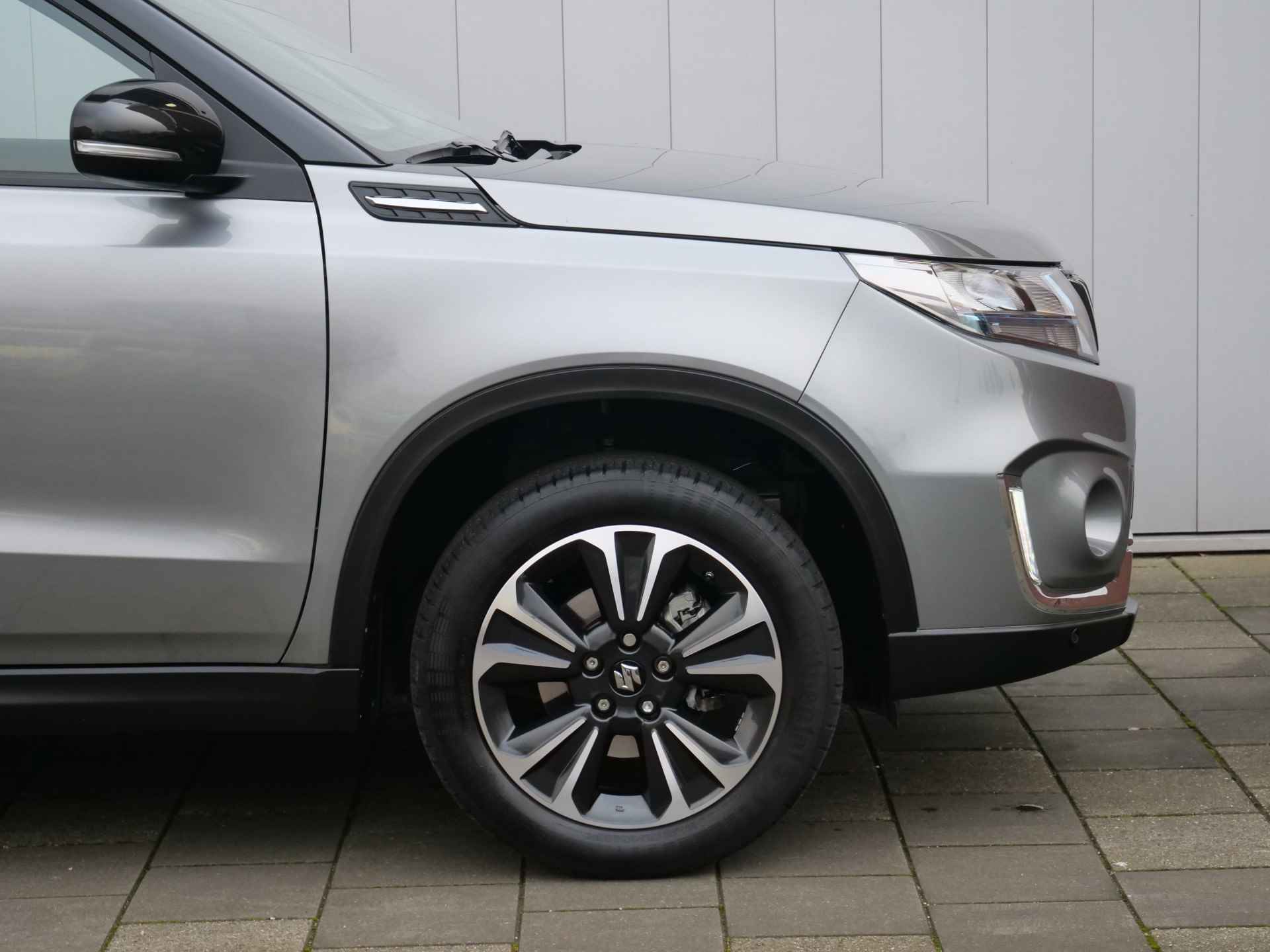 Suzuki Vitara 1.4 Boosterjet Style Smart Hybrid 130 Pk Automaat Navigatie / DAB / Camera / Trekhaak - 11/40