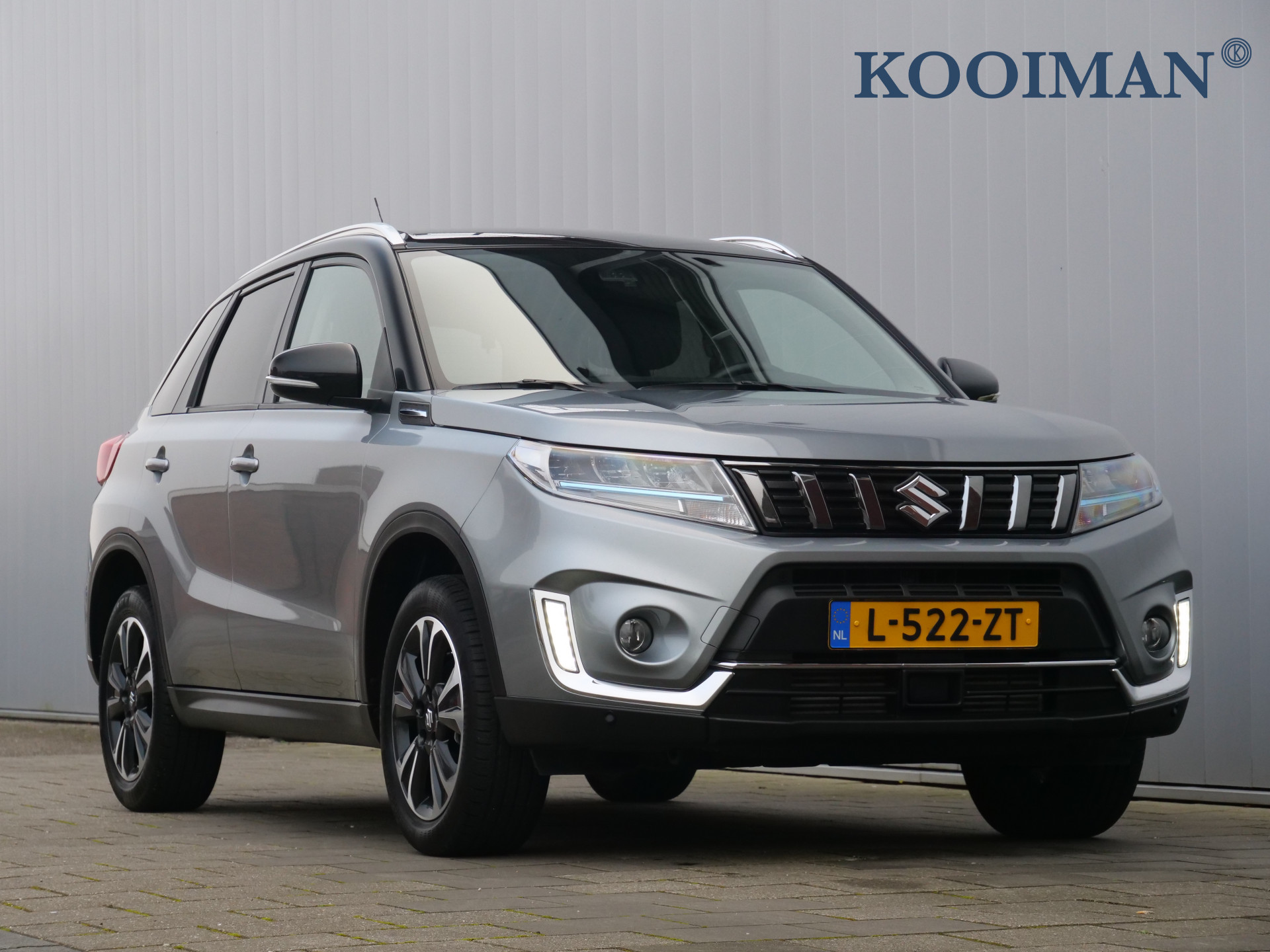 Suzuki Vitara 1.4 Boosterjet Style Smart Hybrid 130 Pk Automaat Navigatie / DAB / Camera / Trekhaak