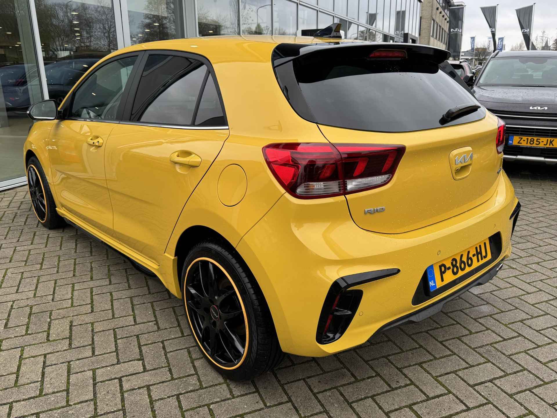 Kia Rio 1.0 T-GDi MHEV GT-Line | Keyless | Achteruitrij camera | Apple Carplay/Android Auto | Adaptieve cruise control | Full map navigatie | Stoel/Stuurverwarming | - 4/40