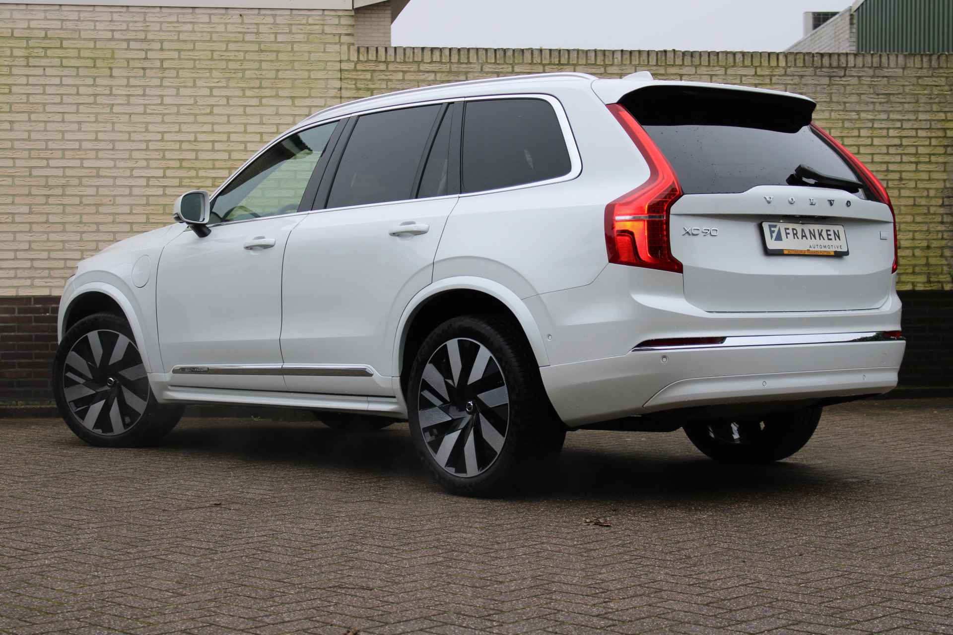 Volvo XC90 2.0 T8 Plug-in hybrid AWD Ultra Bright | Panoramadak | H&K | Memory | 360 Camera - 3/38