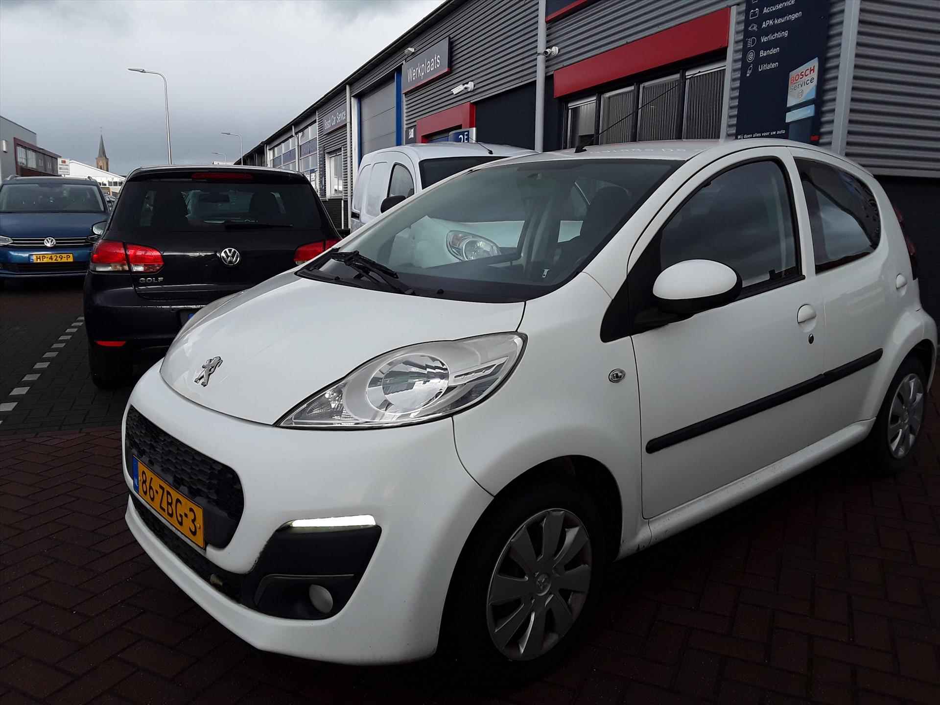 PEUGEOT 107 1.0 68PK 5D Active - 3/22