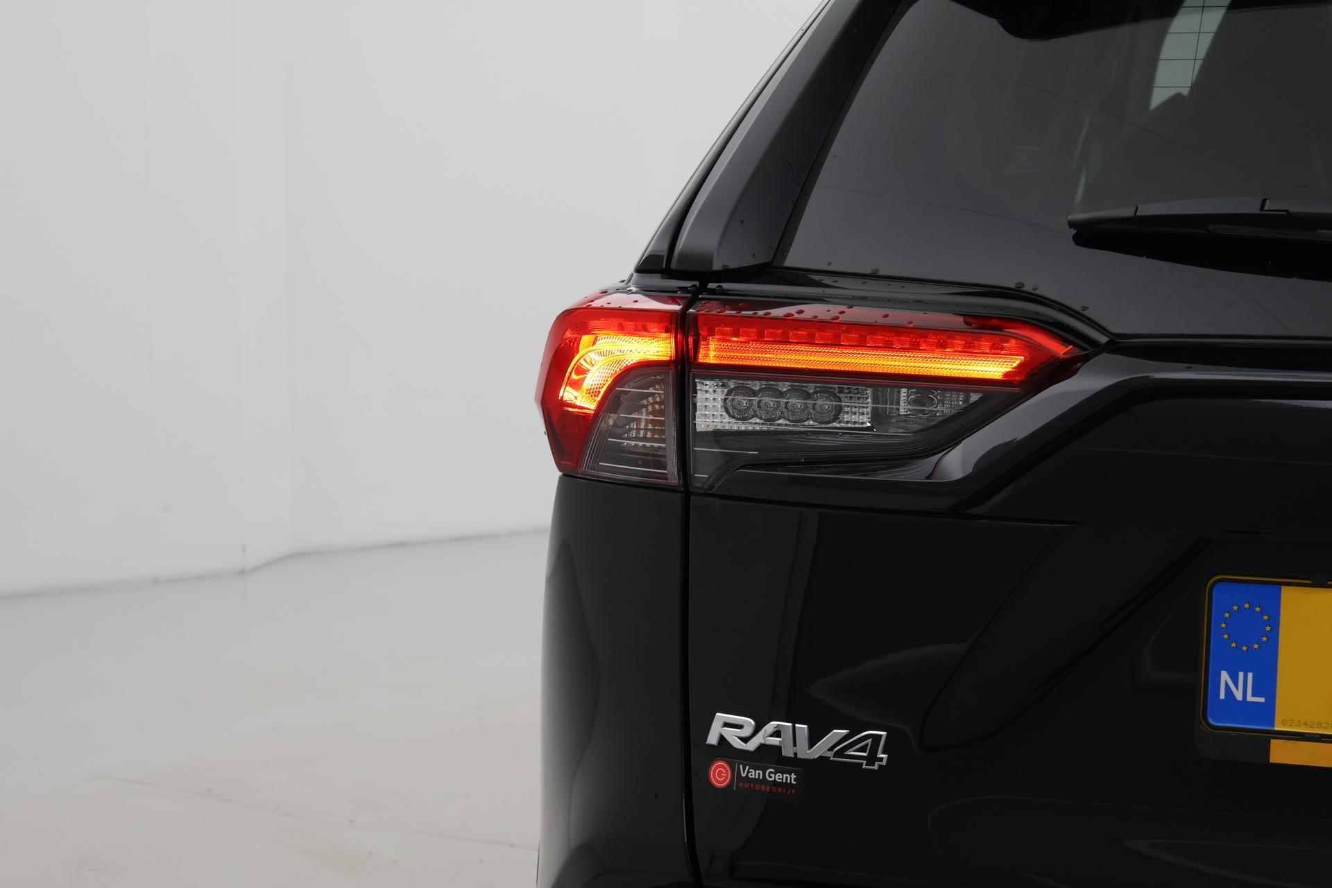 Toyota RAV4 2.5 Hybrid AWD ADVENTURE | Panoramadak | Trekhaak | 360 camera | JBL | Leder - 15/43