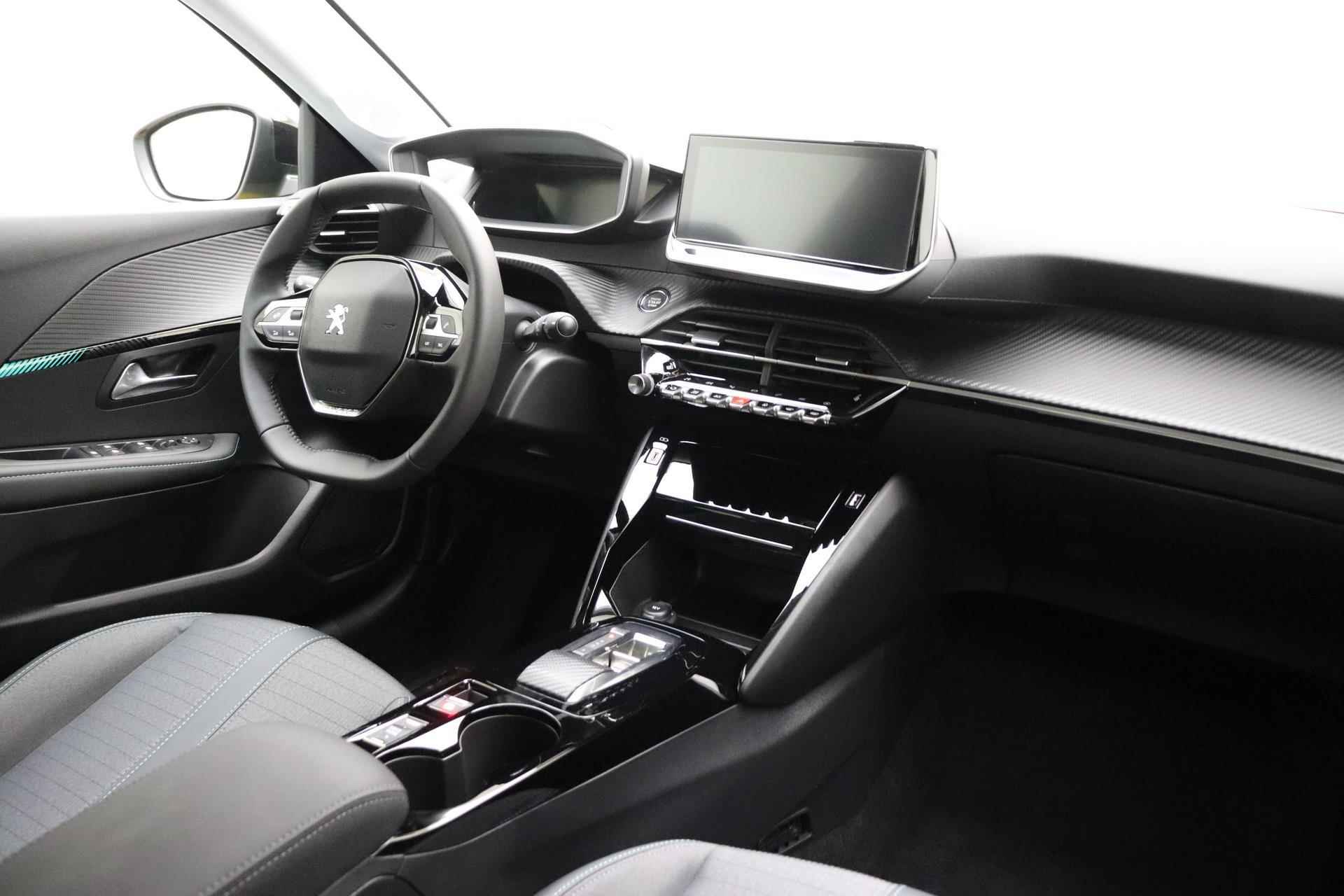 Peugeot e-208 EV Allure Pack 50 kWh 3-Fase | Keyless Entry | Stoelverwarming | Navigatie | Camera Achter | Cruise Control | Climate Control | Parkeersensoren Achter | - 4/37