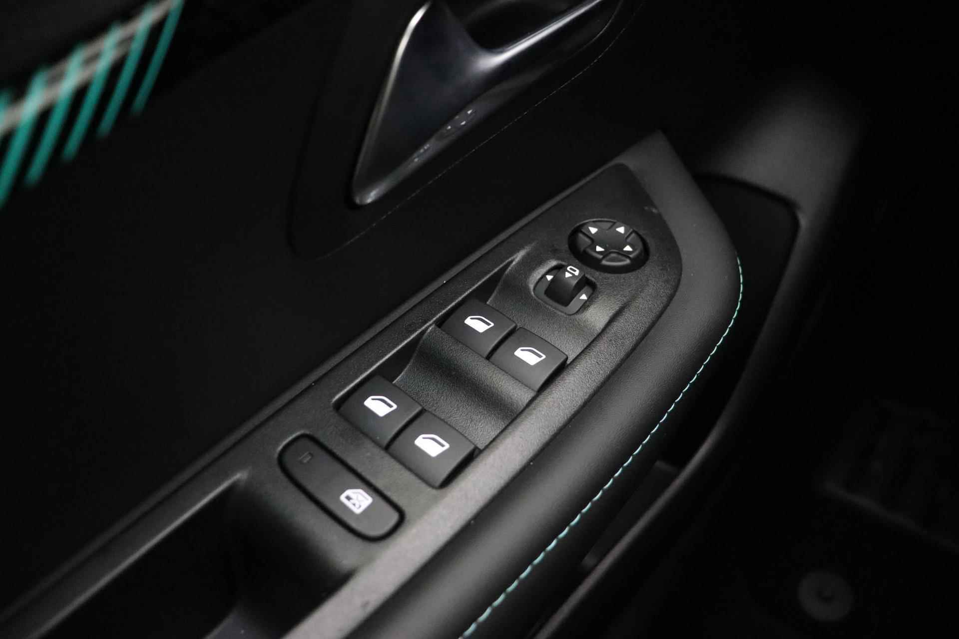 Peugeot e-208 EV Allure Pack 50 kWh 3-Fase | Keyless Entry | Stoelverwarming | Navigatie | Camera Achter | Cruise Control | Climate Control | Parkeersensoren Achter | - 19/37
