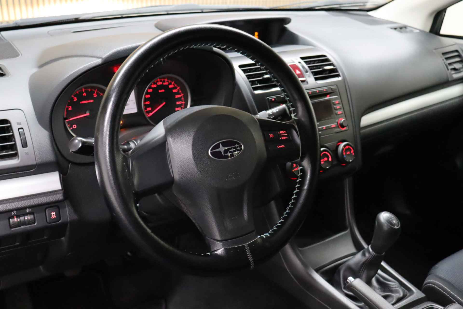 Subaru XV 1.6i Business Edition AWD | Cruise-control | Clima | Trekhaak | Stoelverwarming - 14/38