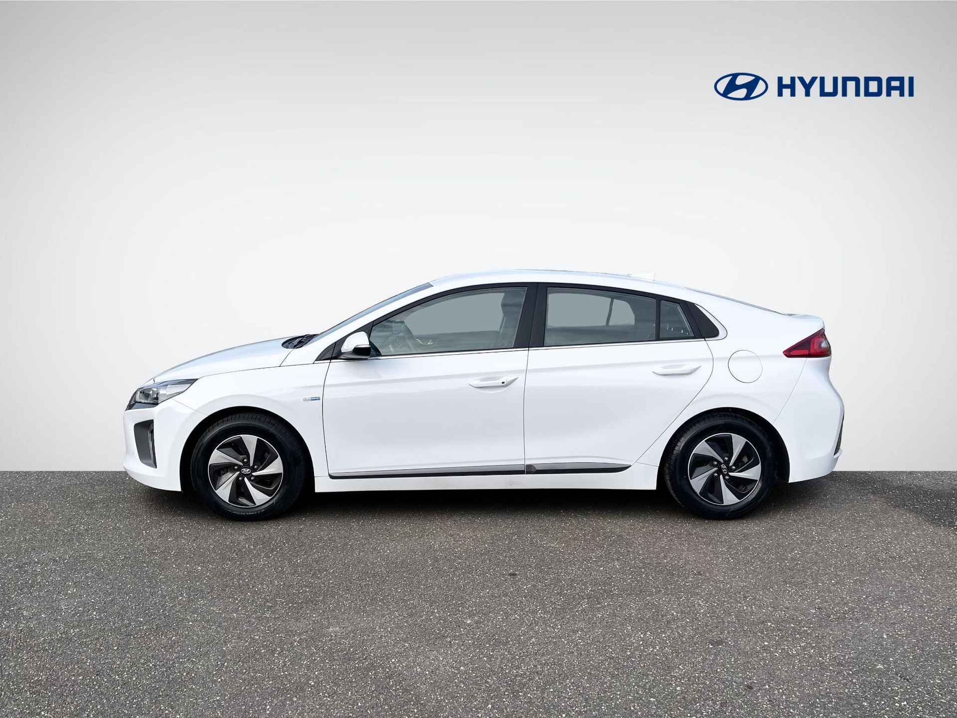 Hyundai IONIQ 1.6 GDi Comfort | Navigatie | Camera | Apple Carplay/Android Auto | Keyless Entry | Cruise & Climate Control | Rijklaarprijs! - 7/26