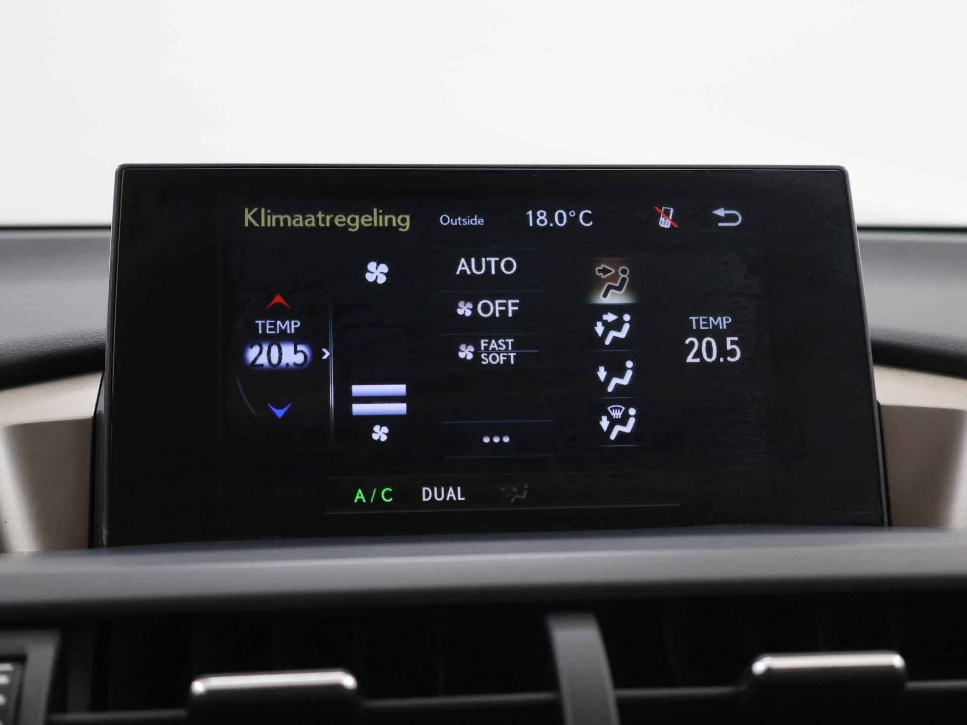 Lexus NX 300h 25th Edition | Navigatie | Keyless go | Parkeercamera | Stoelverwarming | Climate Control | Comfortstoelen | - 20/43