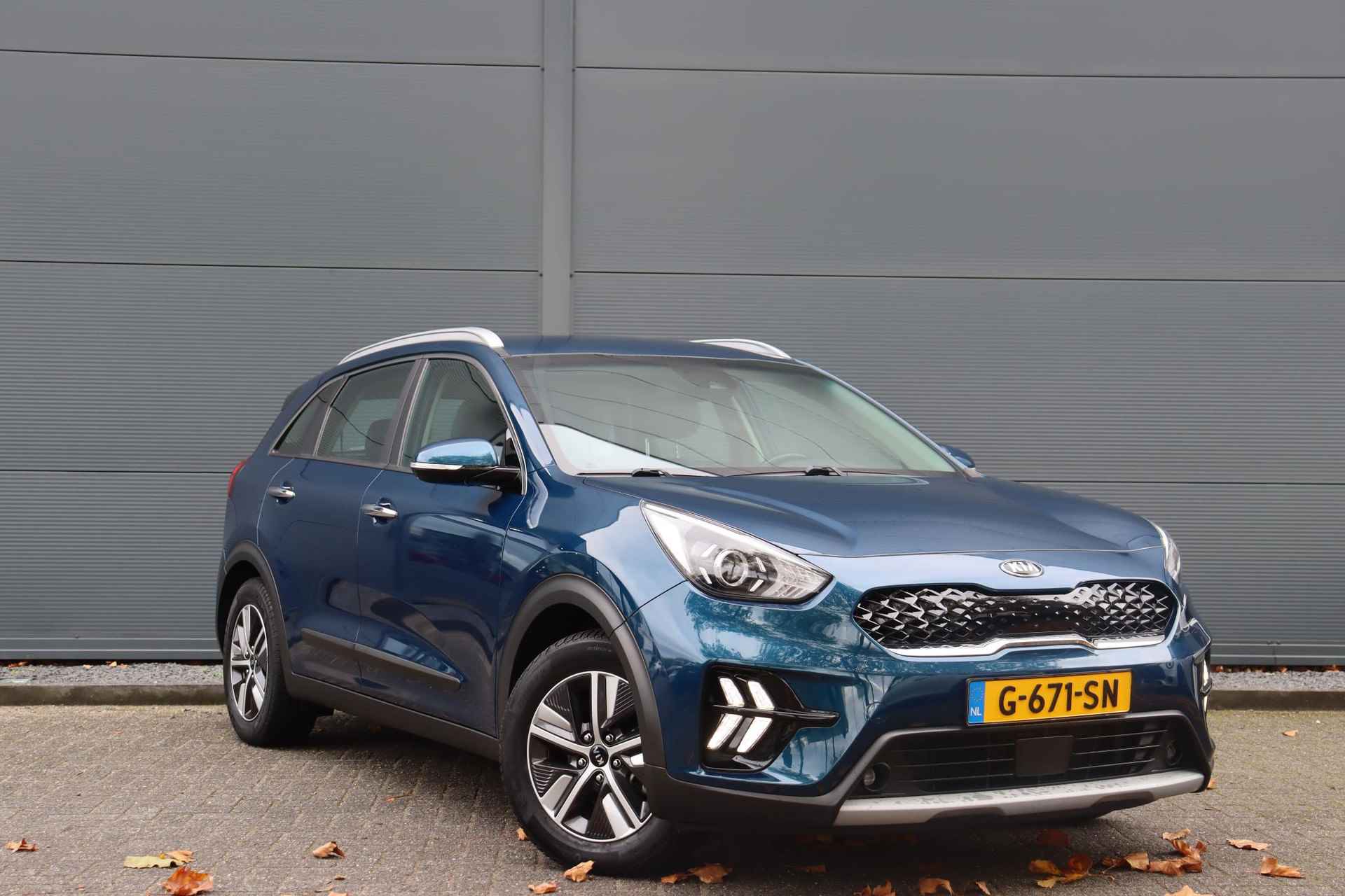 Kia Niro 1.6 GDi Hybrid DynamicLine / Navigatie / Achteruitrijcamera / Apple CarPlay / - 3/30