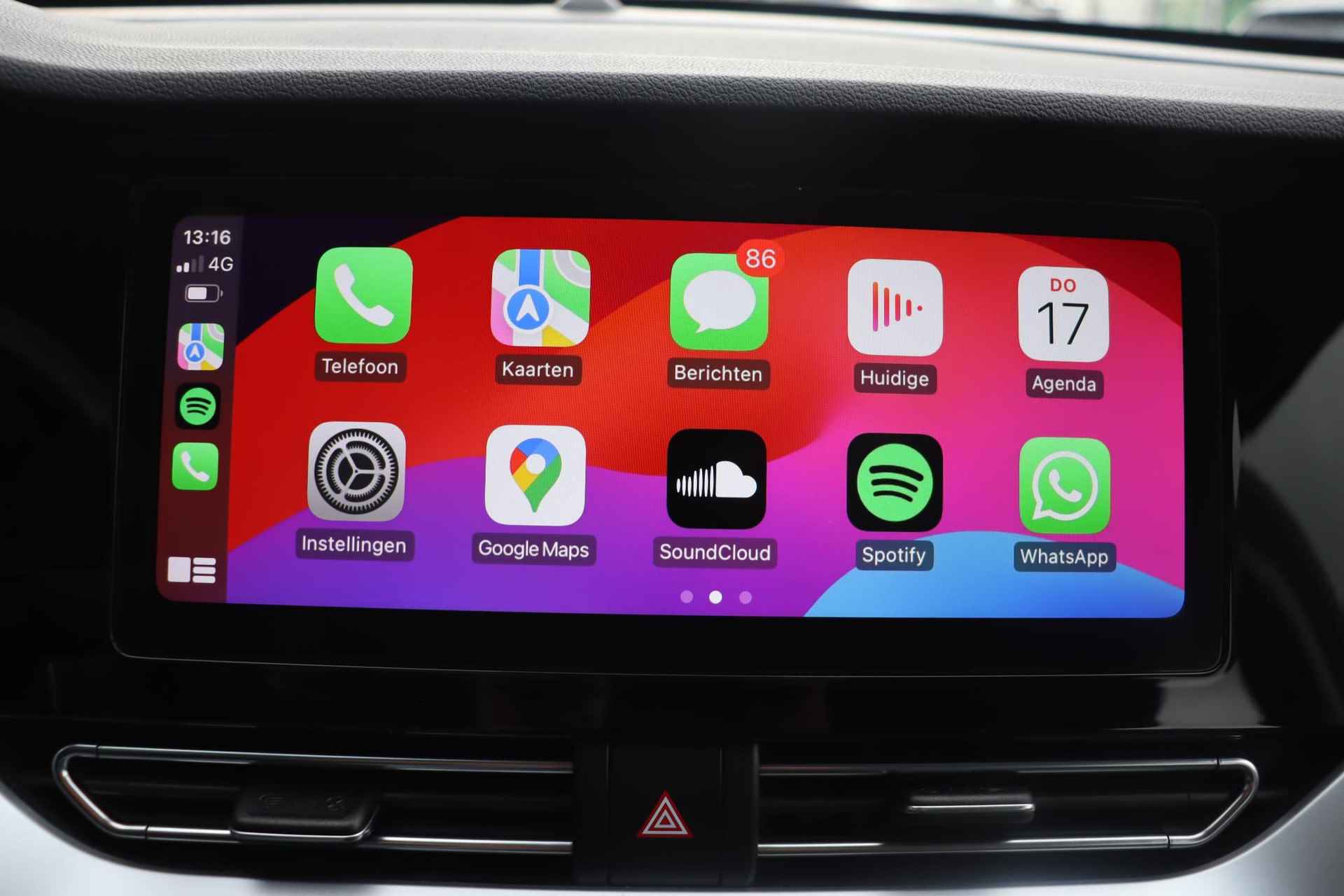 Kia Niro 1.6 GDi Hybrid DynamicLine / Navigatie / Achteruitrijcamera / Apple CarPlay / - 18/30