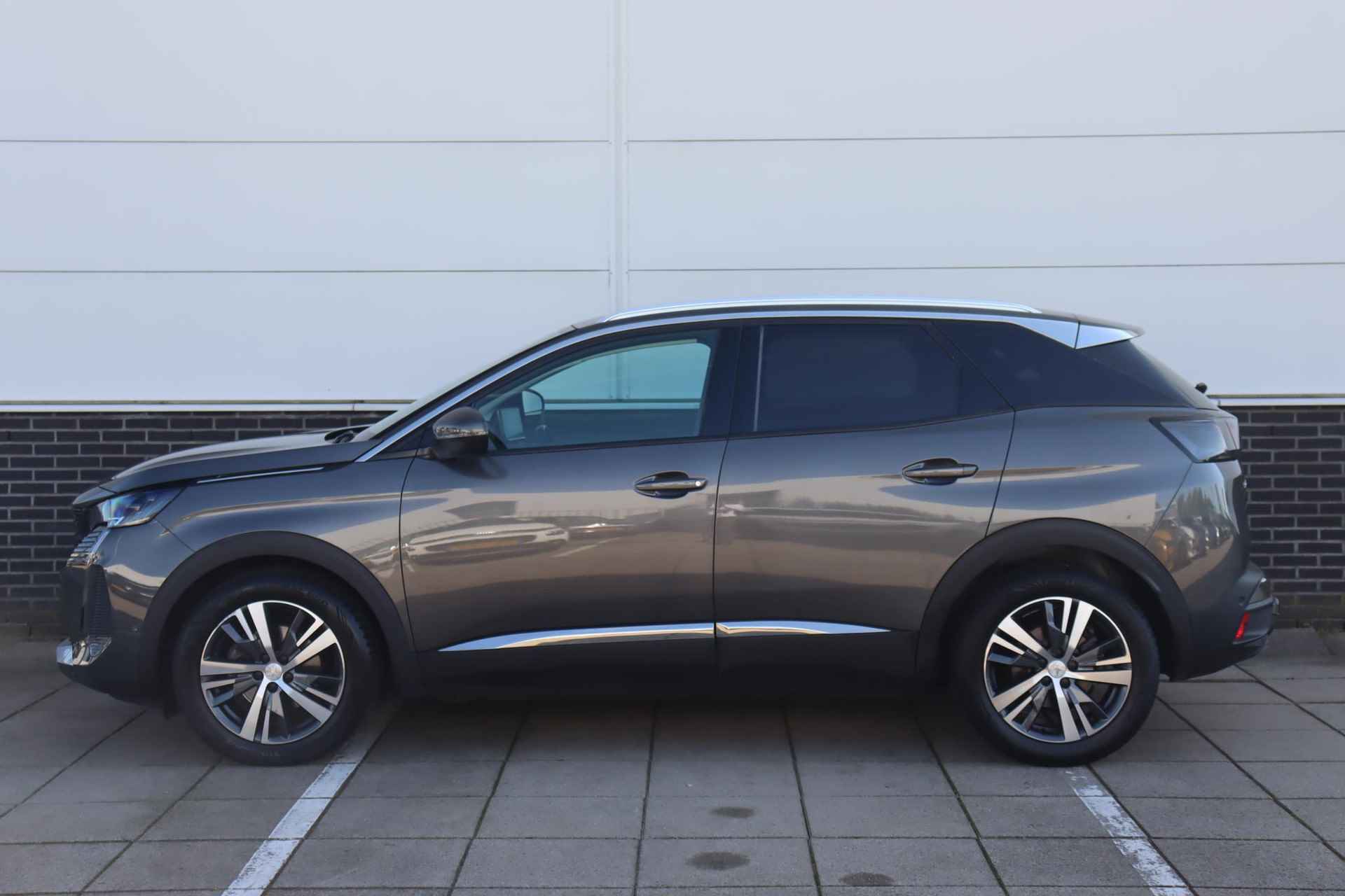 Peugeot 3008 1.2 PureTech Blue Lease Premium *Navigatie * 360 Camera * Afneembare Trekhaak * - 2/38