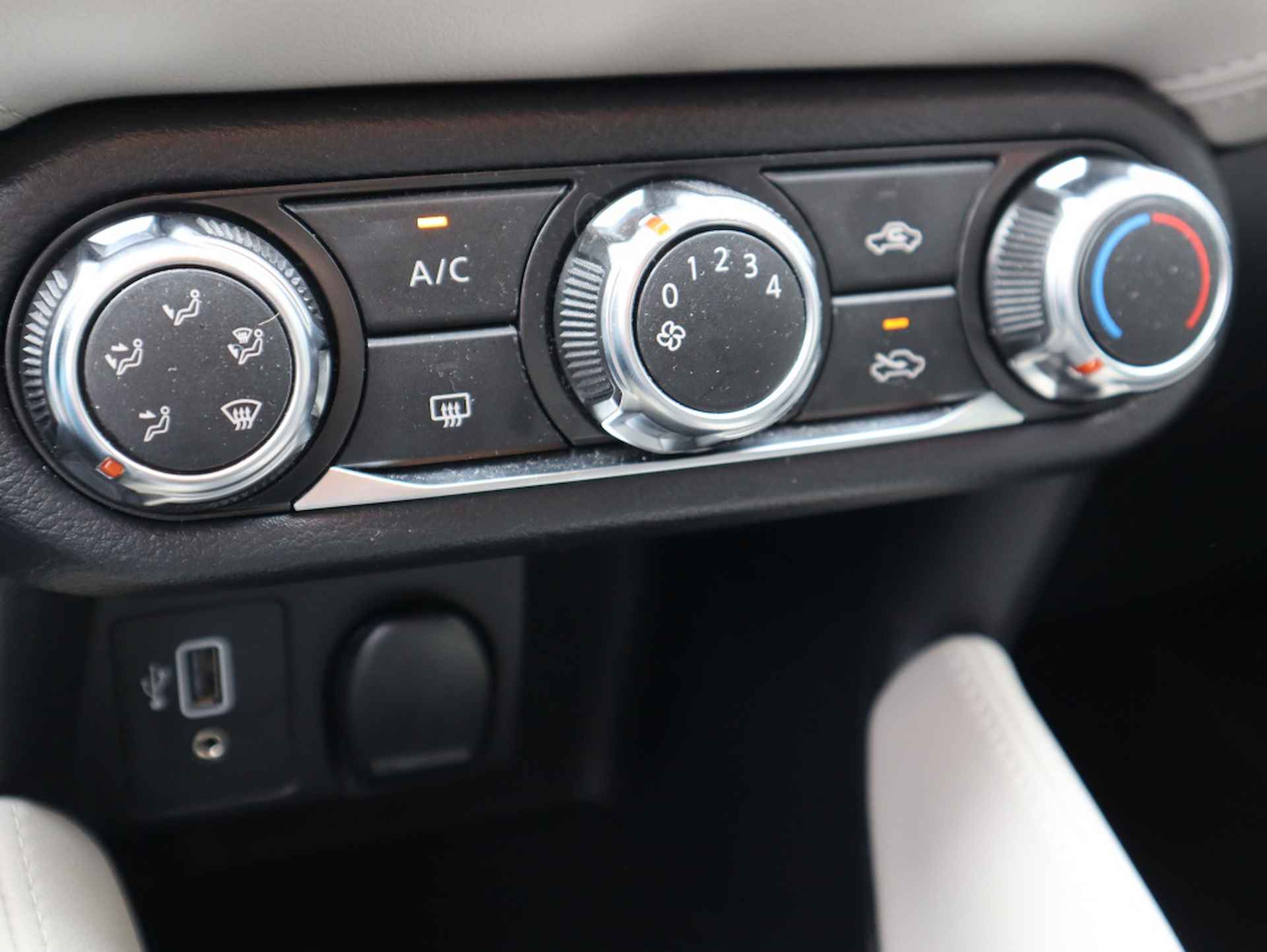 Nissan Micra 1.0 IG-T 92PK N-Design / Apple Carplay / Bose Audio / Navigatie - 18/23