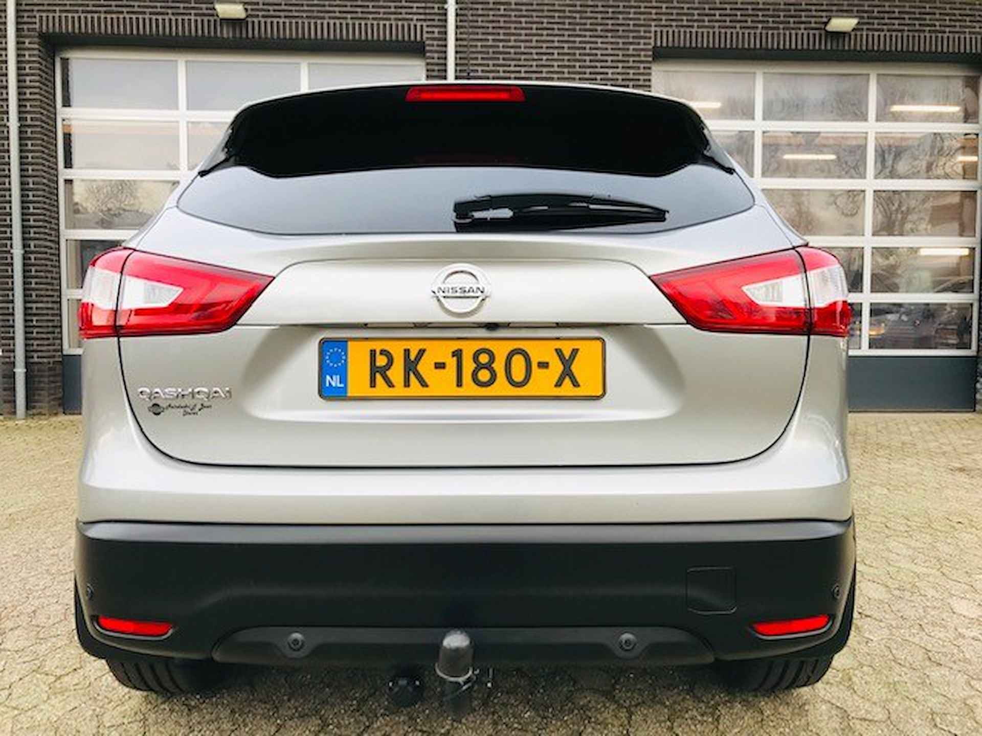 Nissan Qashqai 1.2 DIG-T 85KW CONNECT EDITION - AUTOMAAT / TREKHAAK - 32/32