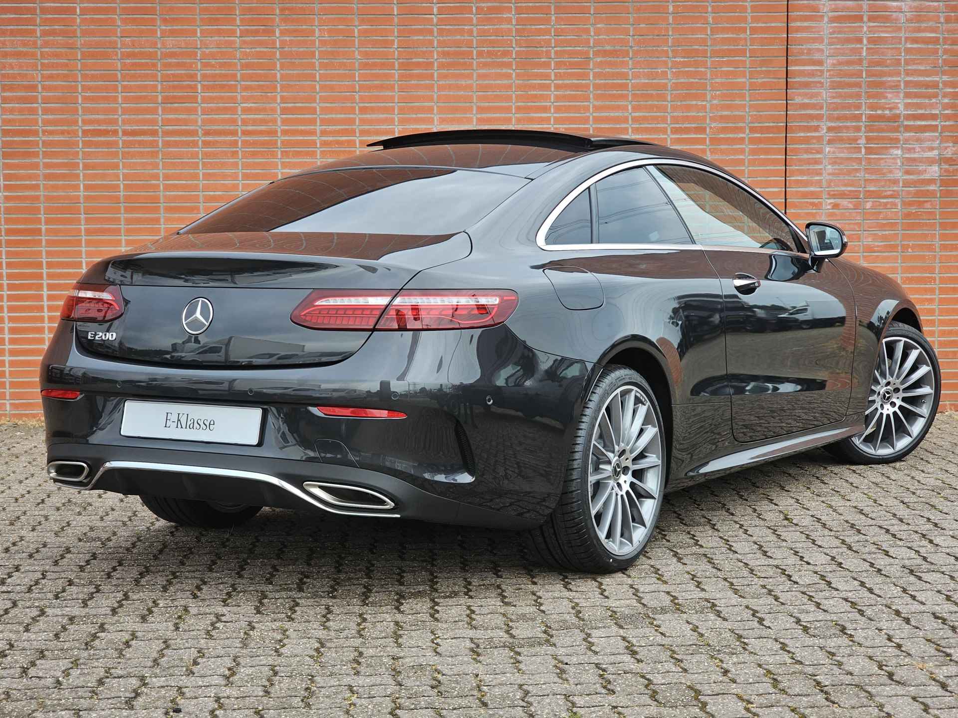 Mercedes-Benz E-Klasse E 200 Coupé AMG Line | Panoramadak | Dodehoek-assistent | Keyless Go | Stoelverwarming - 5/18