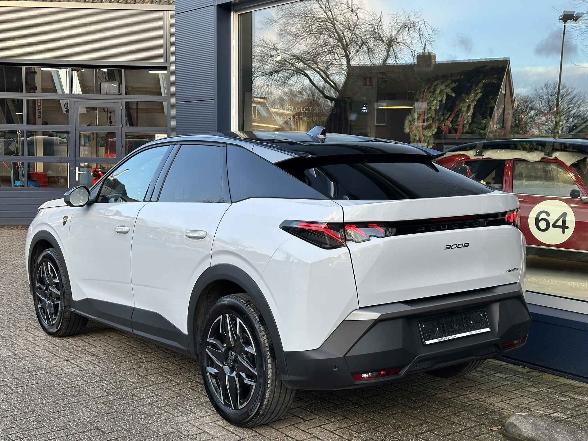 Peugeot 3008 1.2 Hybrid 136 GT | Nieuwste model 3008 | Direct Leverbaar | Navigatie | Parkeercamera | LED Matrix | Alcantara Bekleding | Electrische achterklep | Stoel & Stuurverwarming | - 4/60