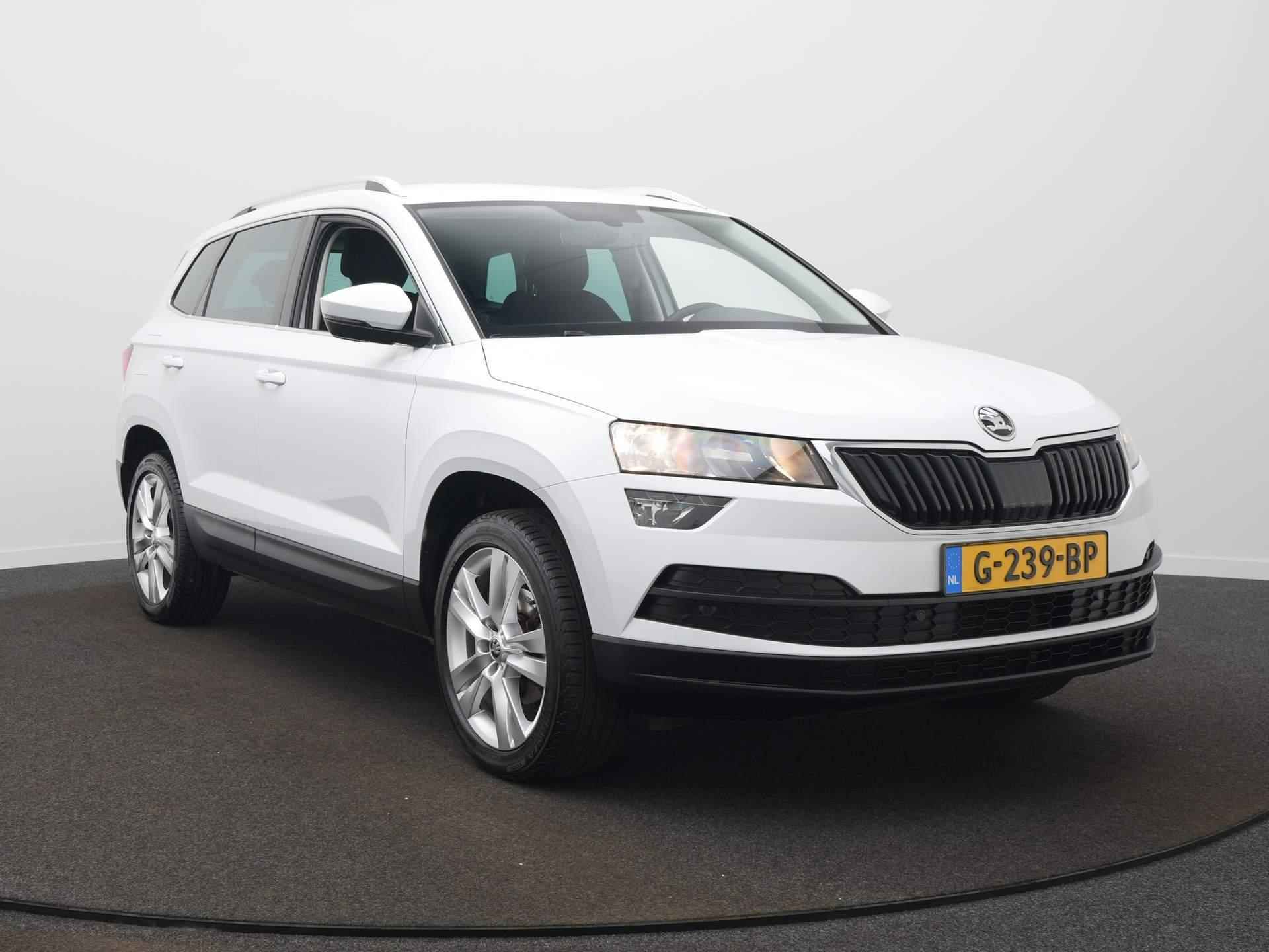 Skoda Karoq 1.0 TSI Ambition Business DSG / Sensoren / Climate / Trekhaak / Navi - 3/43