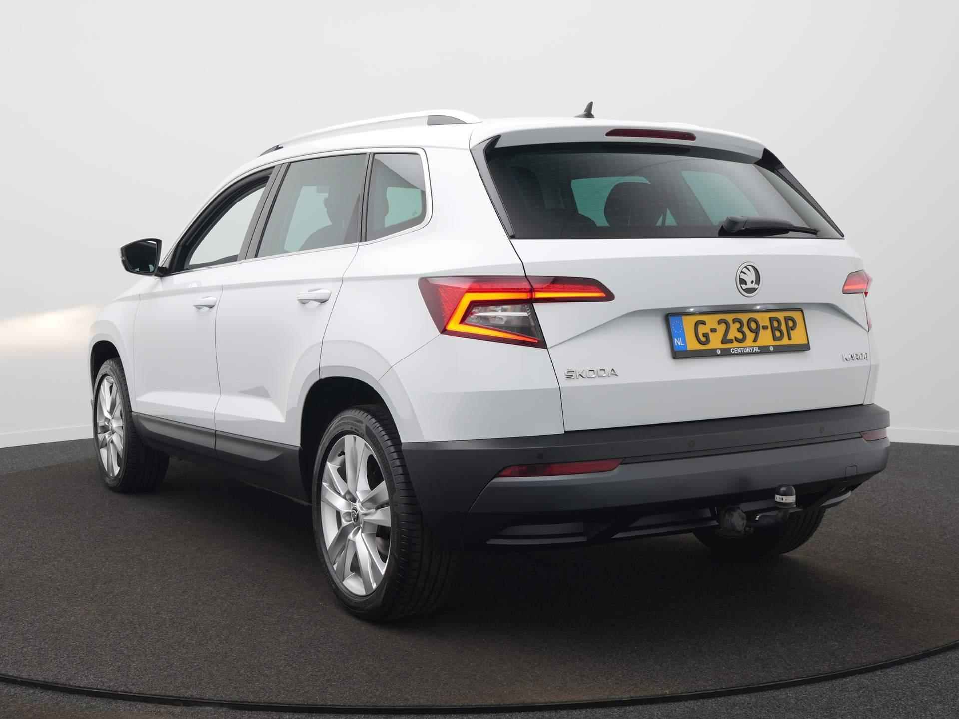 Skoda Karoq 1.0 TSI Ambition Business DSG / Sensoren / Climate / Trekhaak / Navi - 7/43