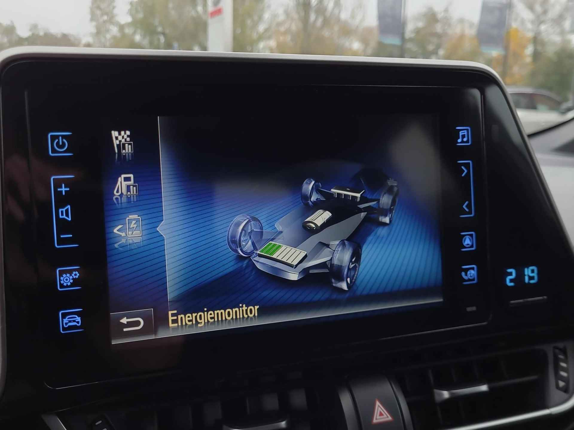 Toyota C-HR 1.8 Hybrid Style Ultimate Automaat | Navigatie | Blindspot | Rijklaarprijs incl. garantie | - 28/35