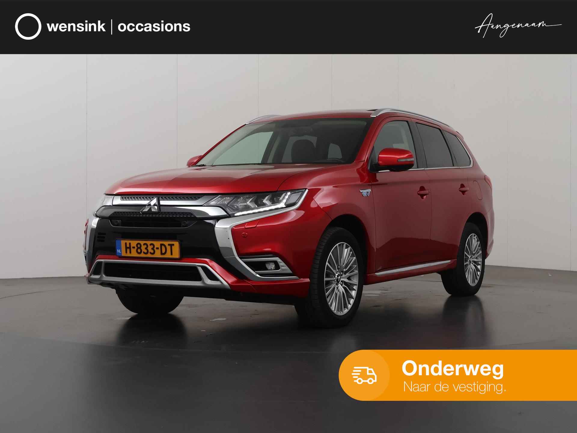 Mitsubishi Outlander 2.4 PHEV Intense+ | Panoramadak | Privacy Glass | Navigatie | Cruise Control | Climate Control | Stuurverwarming | 1ste eigenaar | - 1/43