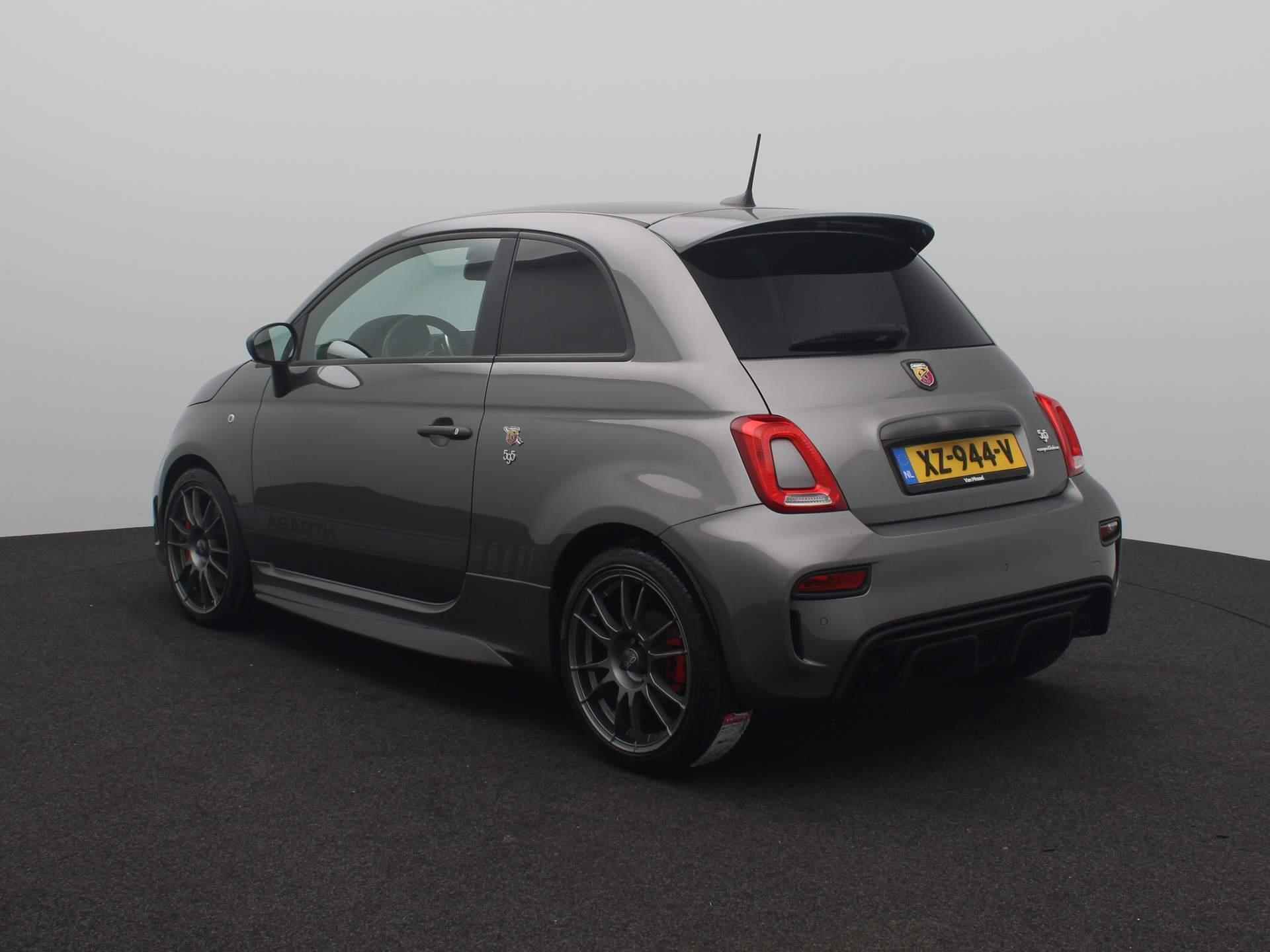 Abarth 595 1.4 T-Jet Competizione | 17" OZ Velgen | Navigatie | Parkeersensoren | Tabacco Leder | Climate Control | - 2/24