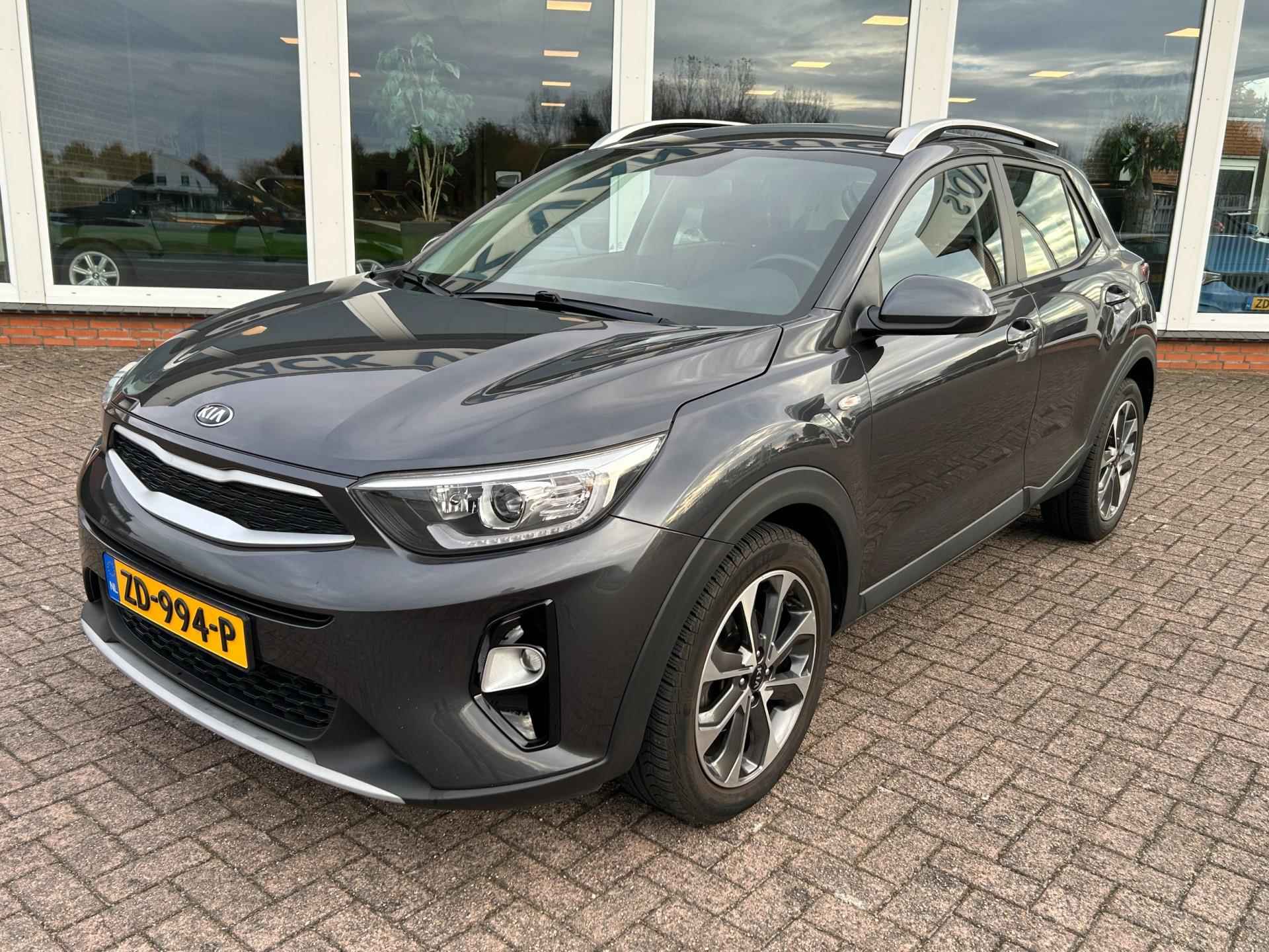 Kia Stonic 1.0 T-GDi DynamicLine - Navi - Camera - PDC - Origineel NL - NAP - 9/24