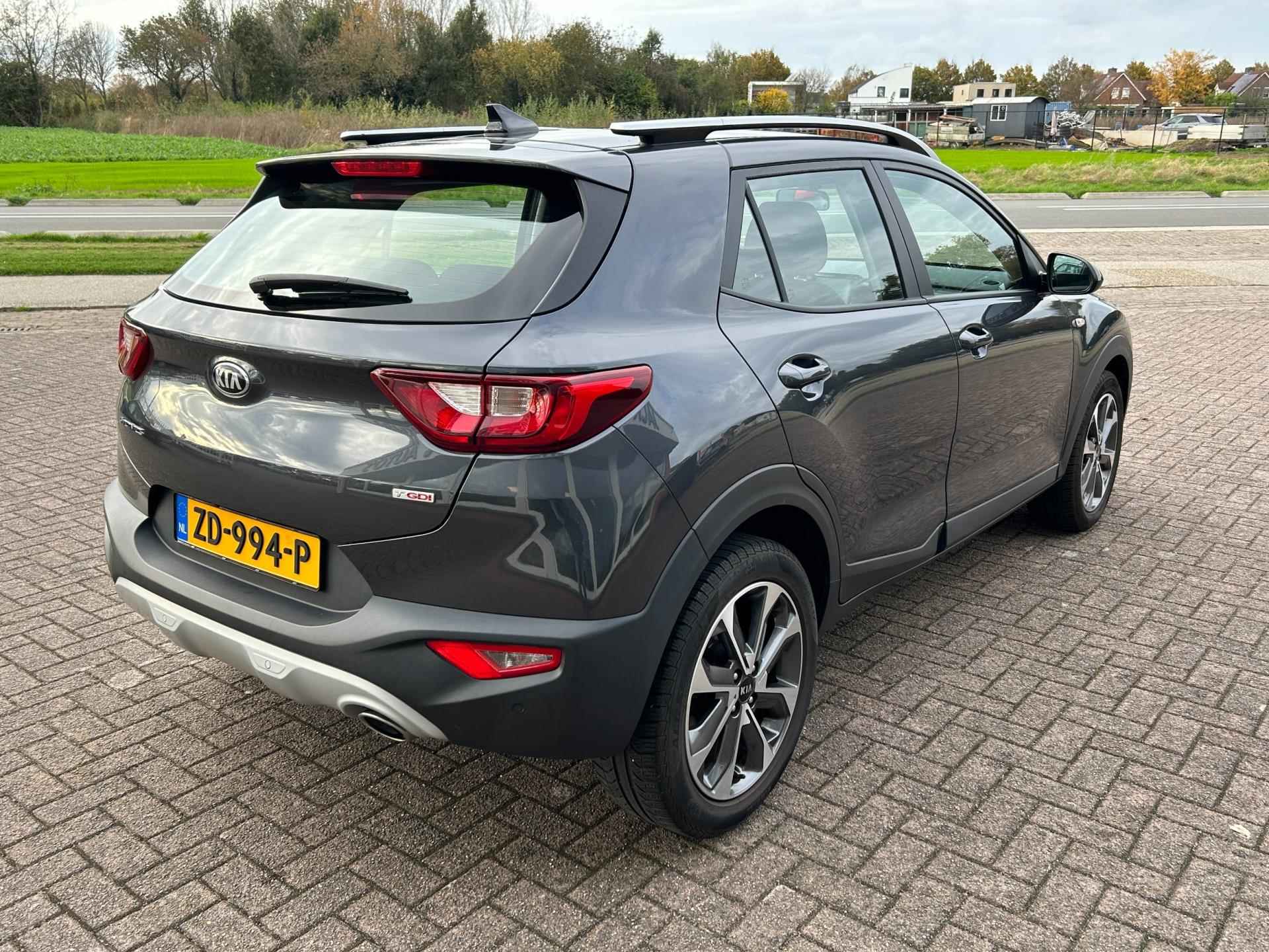 Kia Stonic 1.0 T-GDi DynamicLine - Navi - Camera - PDC - Origineel NL - NAP - 10/24