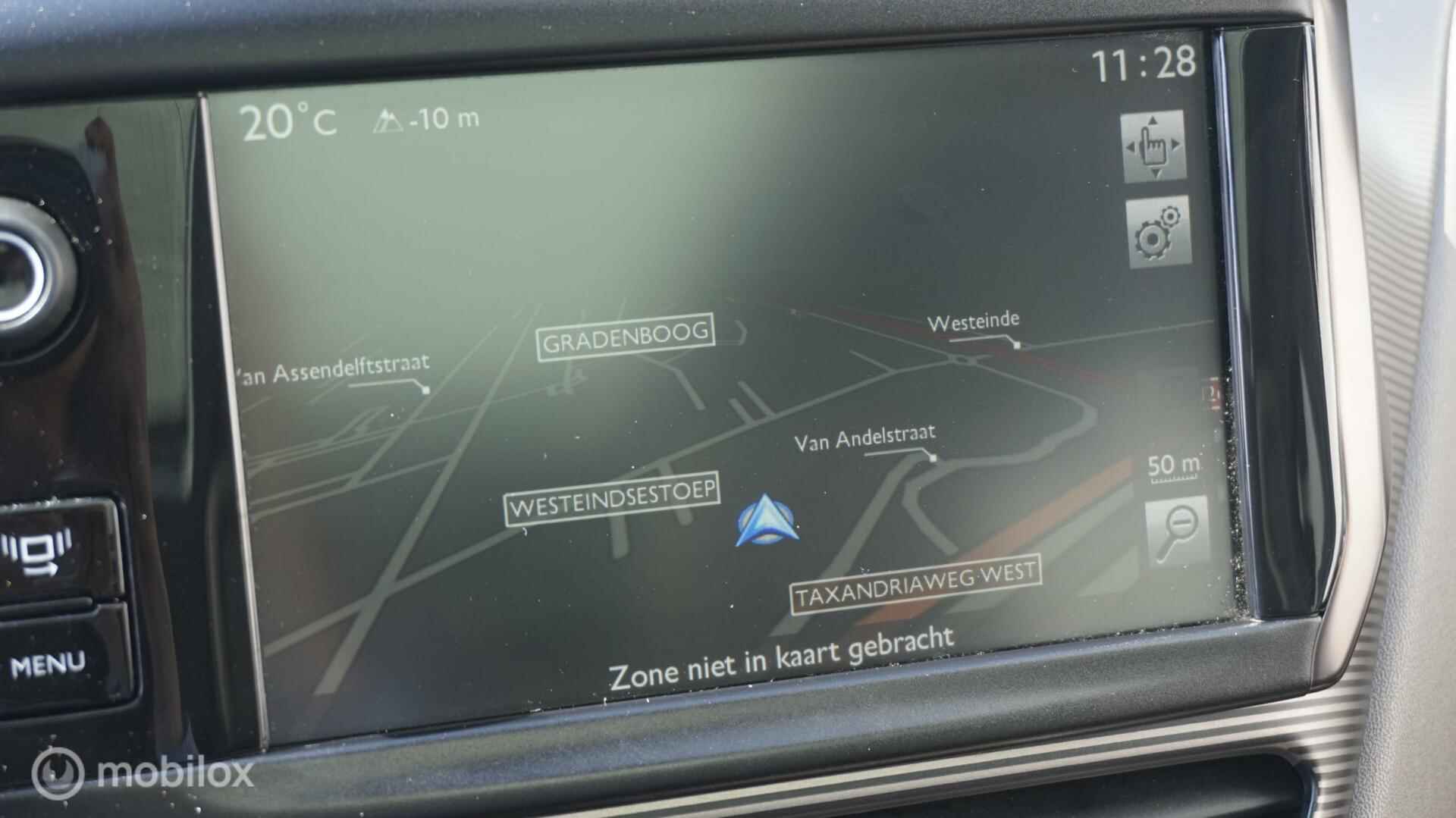 Peugeot 2008 1.6 VTi Féline Navigatie | Panoramadak | Trekhaak | Clima | Cruise control - 12/33