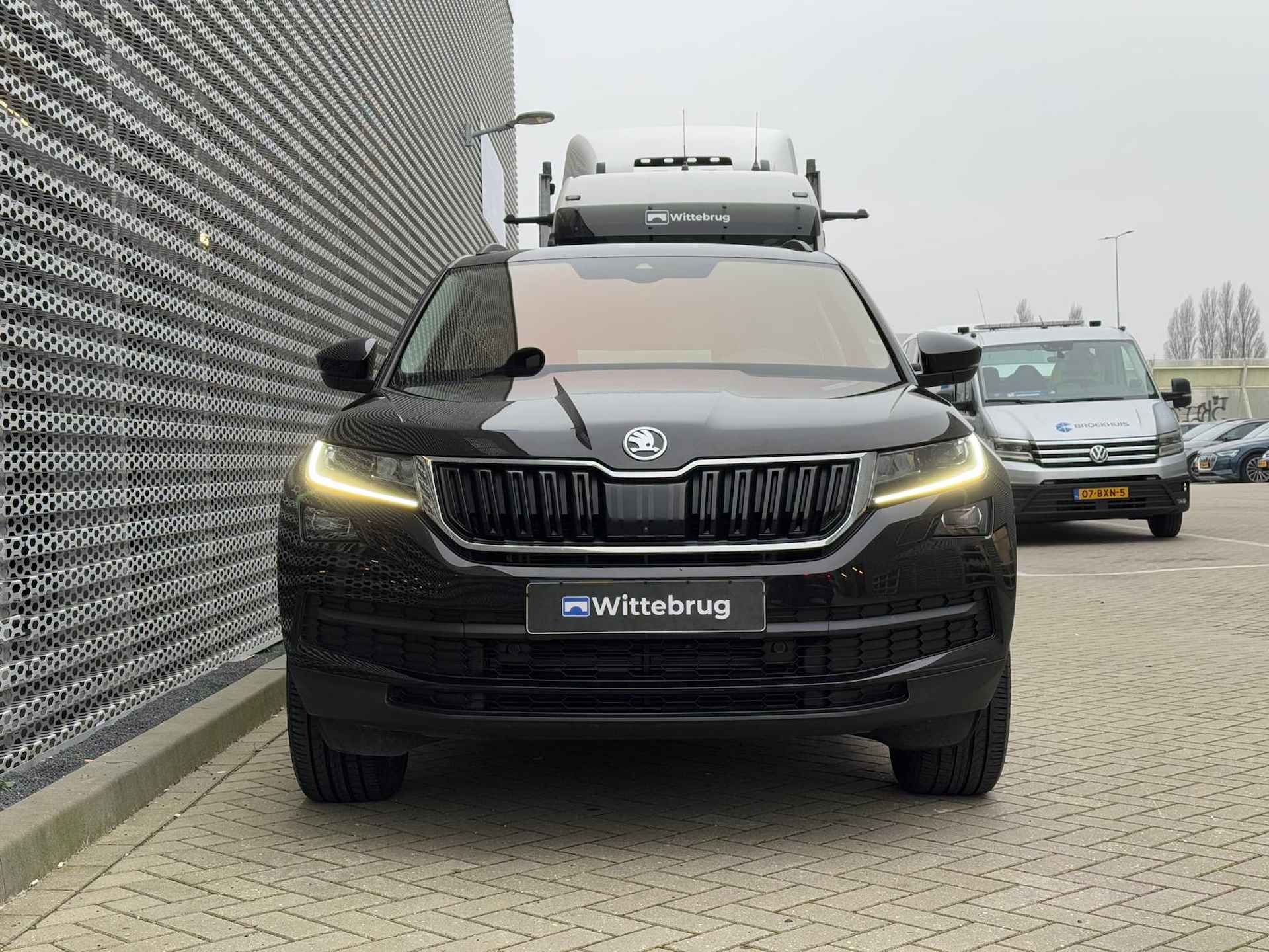 Škoda Kodiaq 1.5 TSI 150PK DSG Ambition Clever / 19" LMV / 360 Camera / Stuur + Stoelverwarming V+A / Elektrische Achterklep / Keyless Entry-Start - 28/29