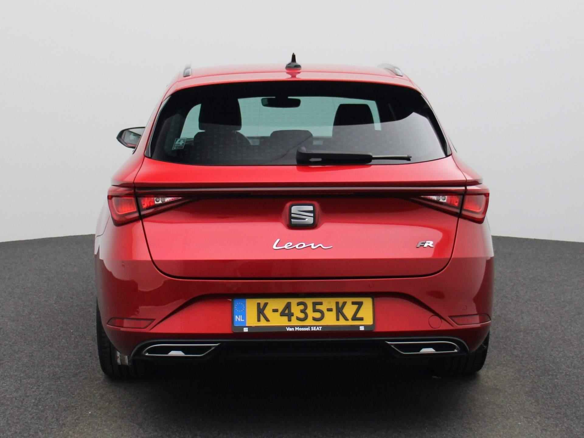 SEAT Leon Sportstourer 1.5 eTSI FR Launch Edition 150PK AUTOMAAT | Camera | Navigatie | 18" | LED - 5/39