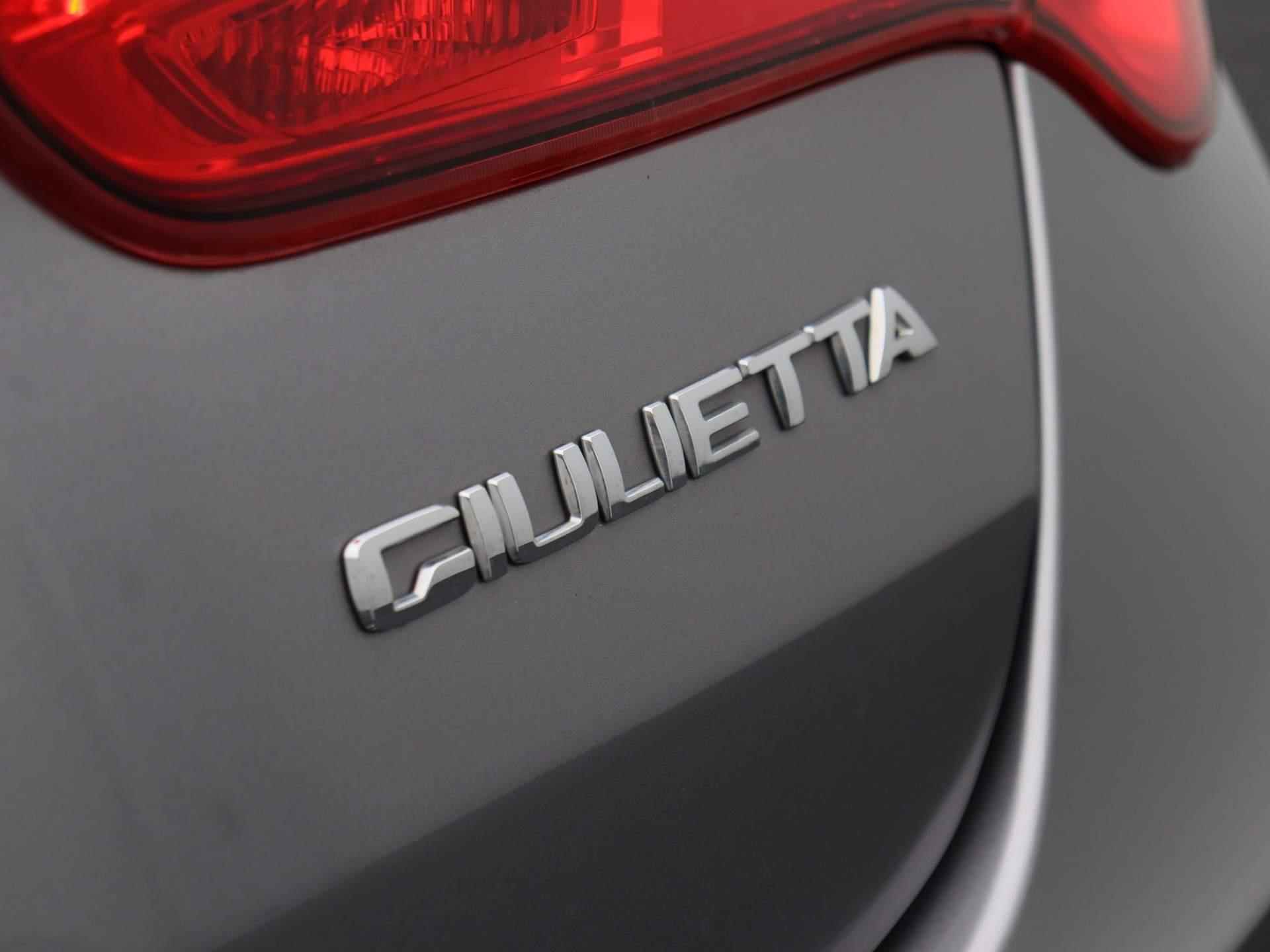 Alfa Romeo Giulietta 1.4 Turbo MultiAir Super | NAVIGATIE | CLIMATE CONTROL | PARKEERSENSOREN VOOR + ACHTER | LICHTMETALEN VELGEN | CRUISE CONTROL | - 31/38
