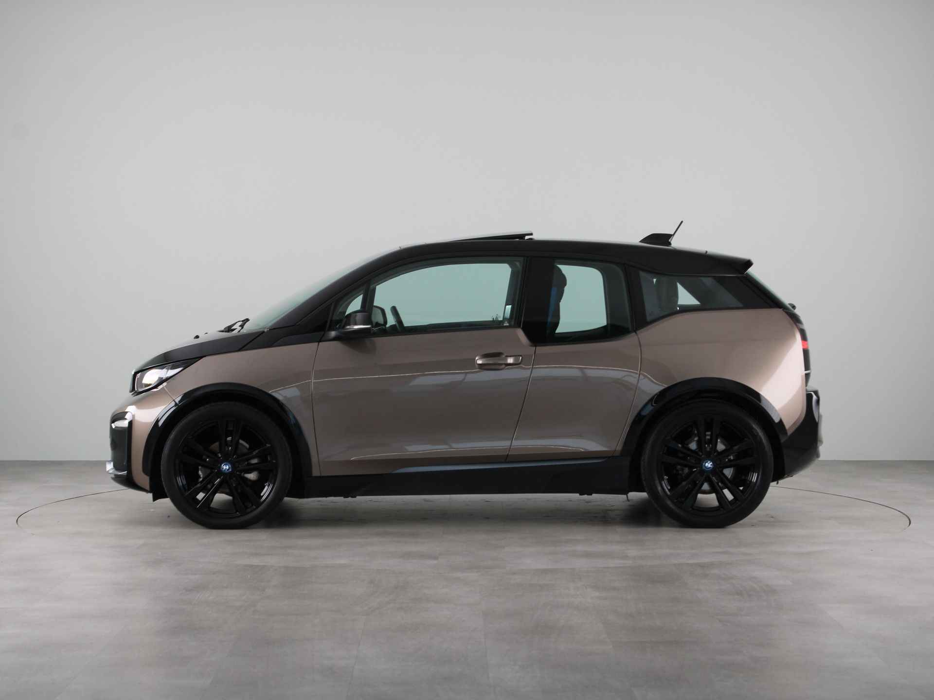 BMW i3 S Executive Edition 120Ah 42 kWh - 11/22