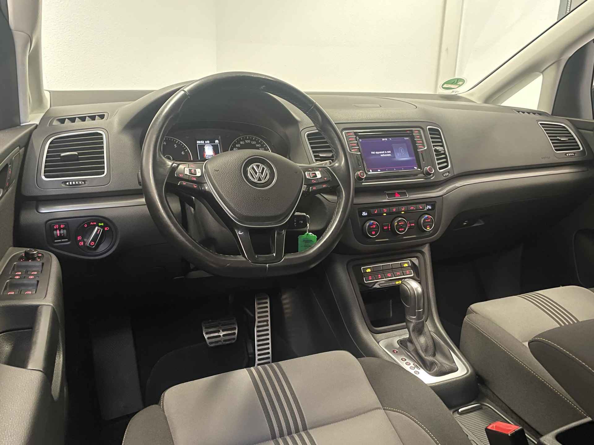 Volkswagen Sharan 1.4 TSI 150 DSG Exclusive Series | 7-ZITS | CAMERA | ADAP.CRUISE. | NAVI | - 4/33