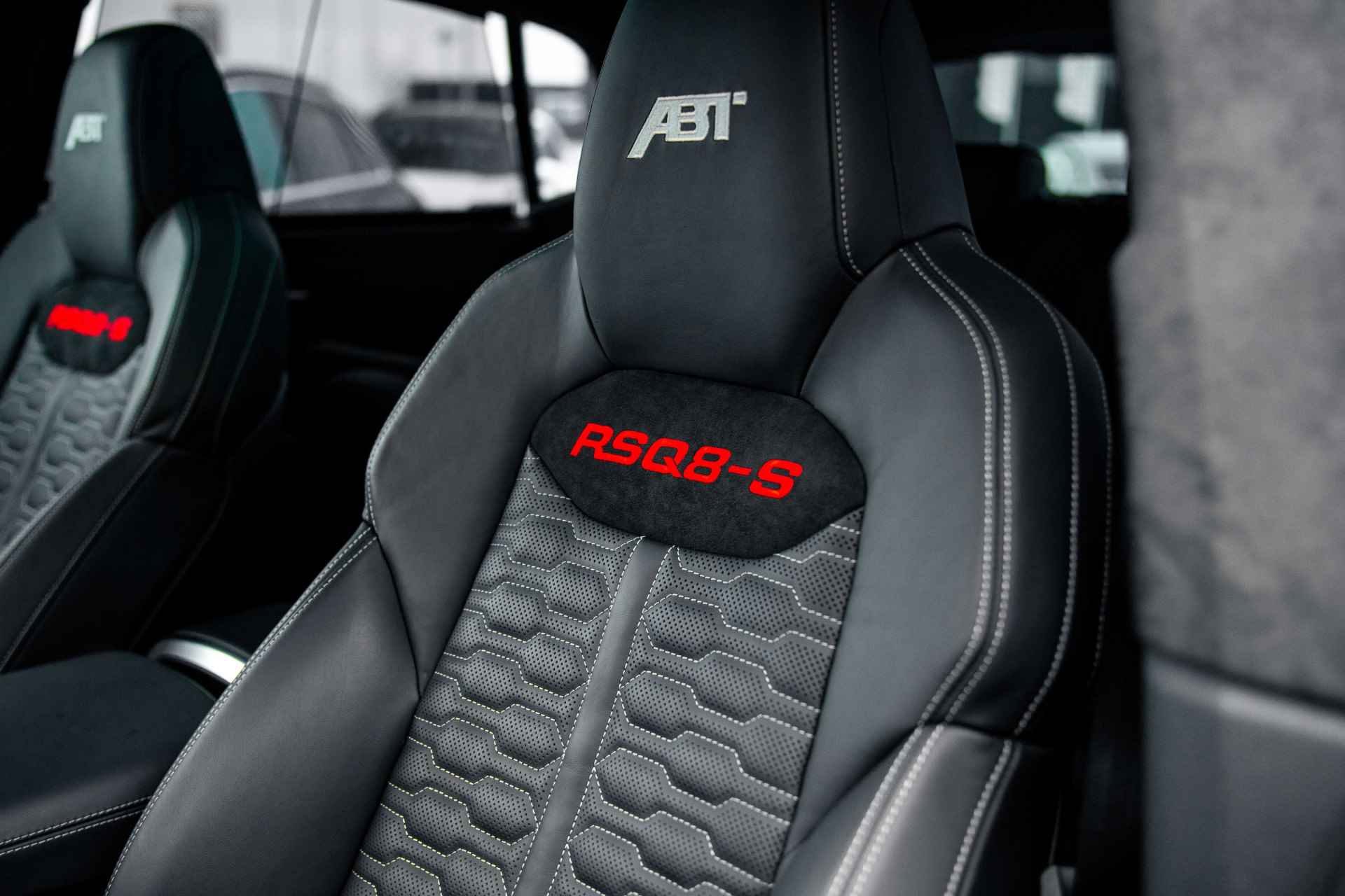 Audi RS Q8 ABT RSQ8-S 4.0 TFSI 700PK quattro | Dynamic pakket | Carbon | B&O Advanced | Head up | Alle assistentiepakketten | Servosluiting | Stoelventilatie | Nachtzicht | Trekhaak - 21/82
