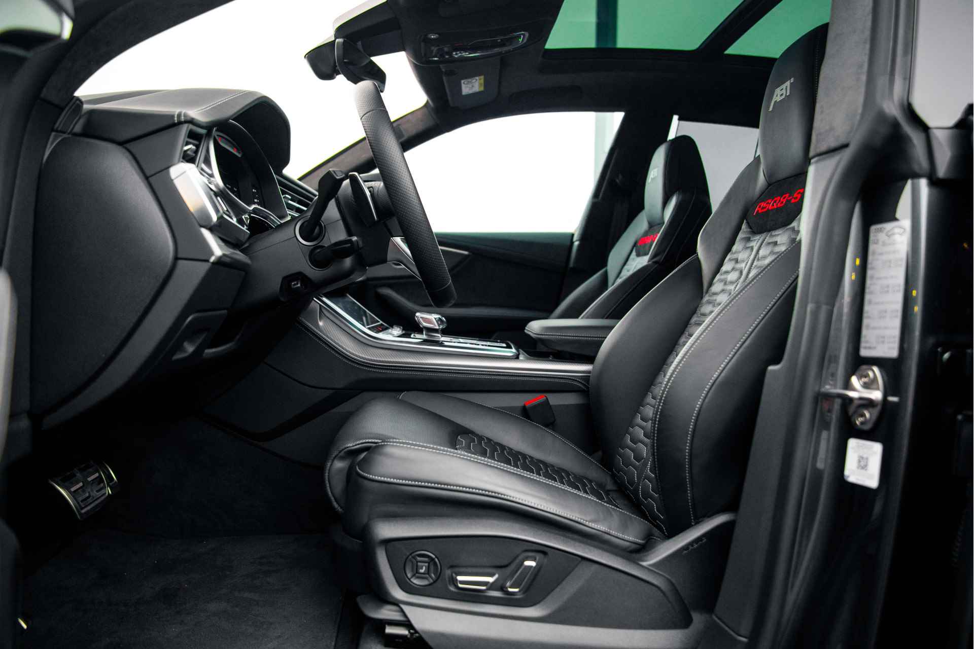 Audi RS Q8 ABT RSQ8-S 4.0 TFSI 700PK quattro | Dynamic pakket | Carbon | B&O Advanced | Head up | Alle assistentiepakketten | Servosluiting | Stoelventilatie | Nachtzicht | Trekhaak - 43/82