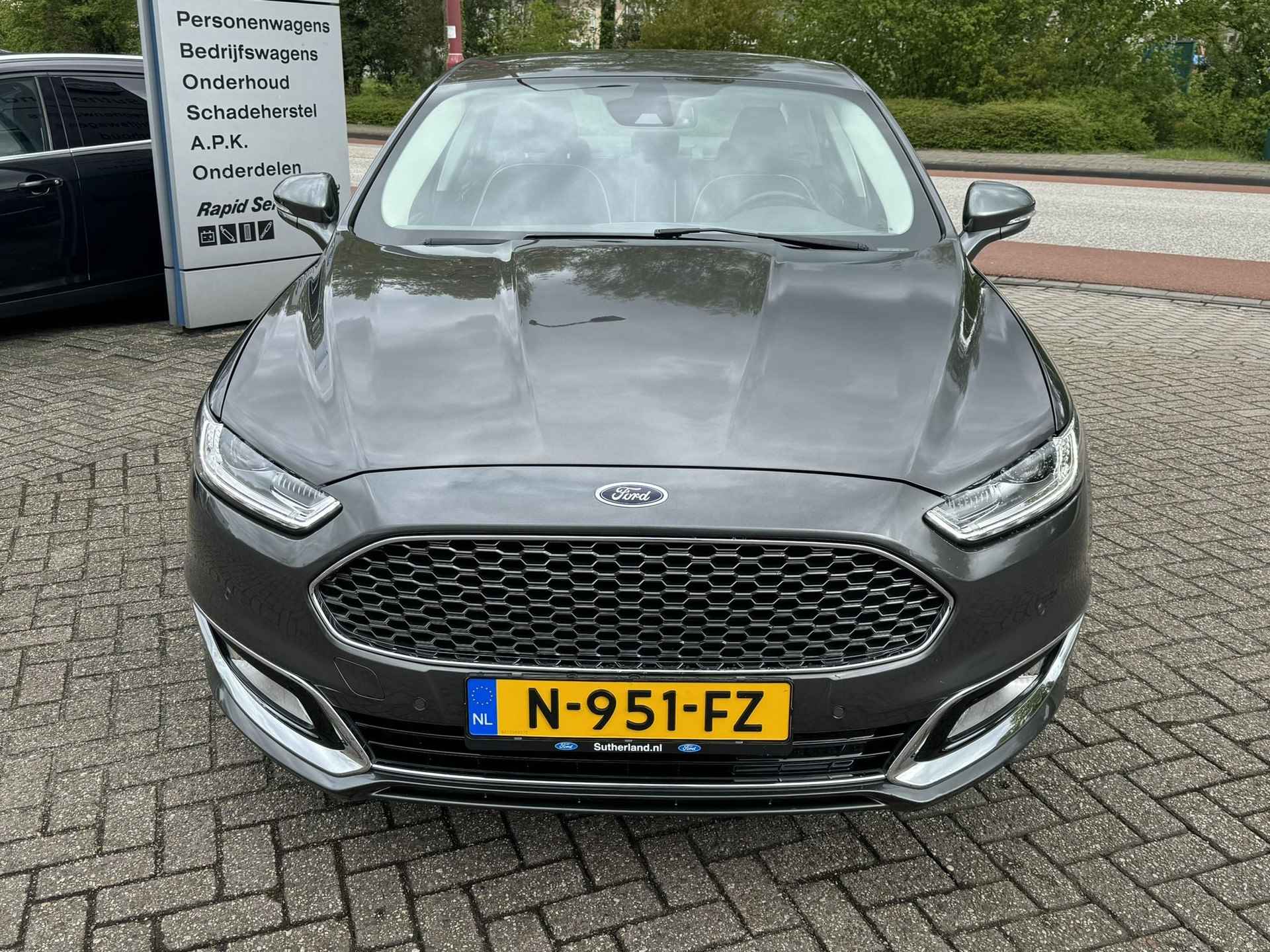 Ford Mondeo 2.0 IVCT HEV Vignale - 8/33