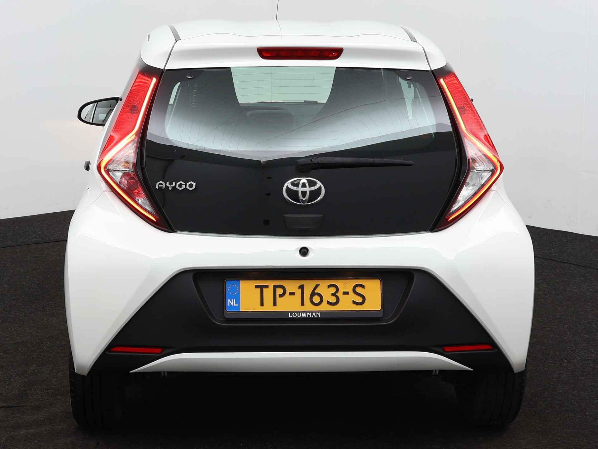 Toyota Aygo 1.0 VVT-i x-fun 5-Drs | NL-Auto | Airco | Bluetooth radio | - 22/32