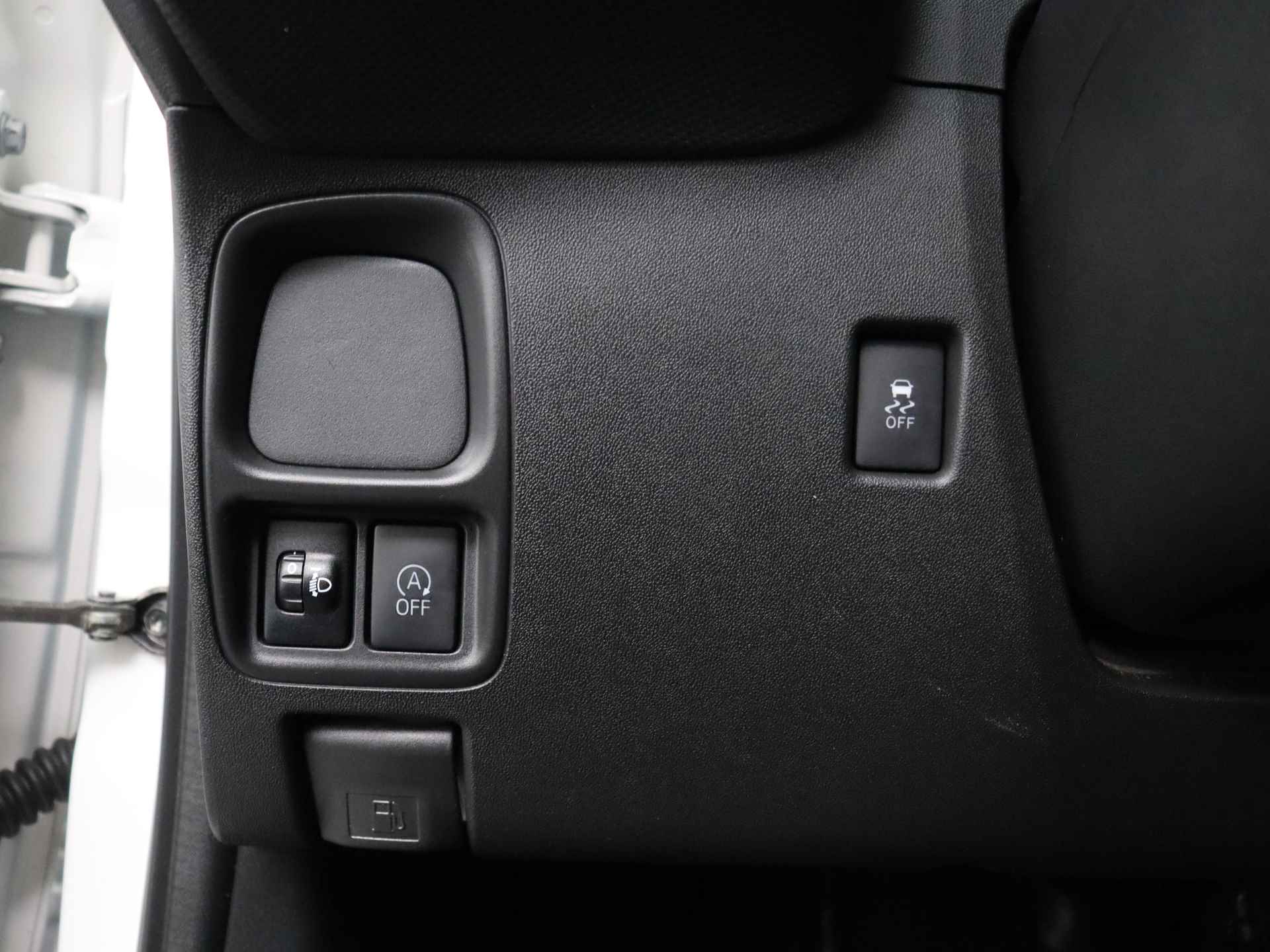 Toyota Aygo 1.0 VVT-i x-fun 5-Drs | NL-Auto | Airco | Bluetooth radio | - 26/32