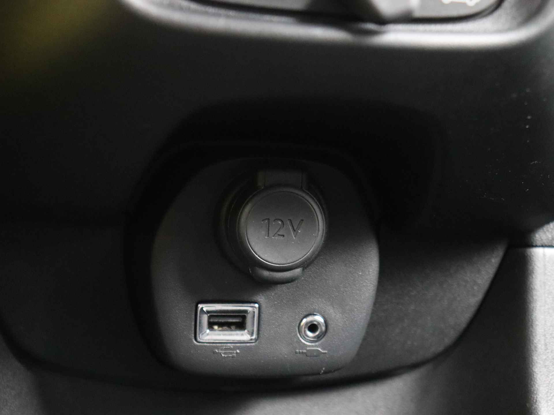 Toyota Aygo 1.0 VVT-i x-fun 5-Drs | NL-Auto | Airco | Bluetooth radio | - 27/32