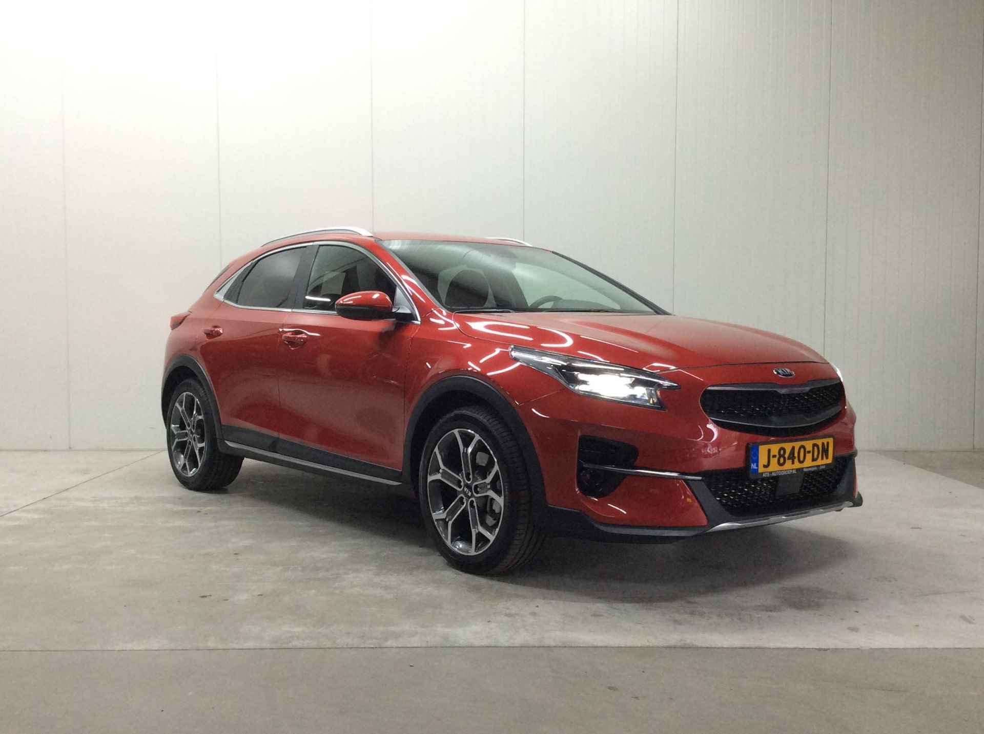 Kia XCeed 1.4 T-GDi DynamicPlusLine Navigatie | Achteruitrijcamera | Cruise Controle | Stuur/Stoelverwarming enz.. - 3/30