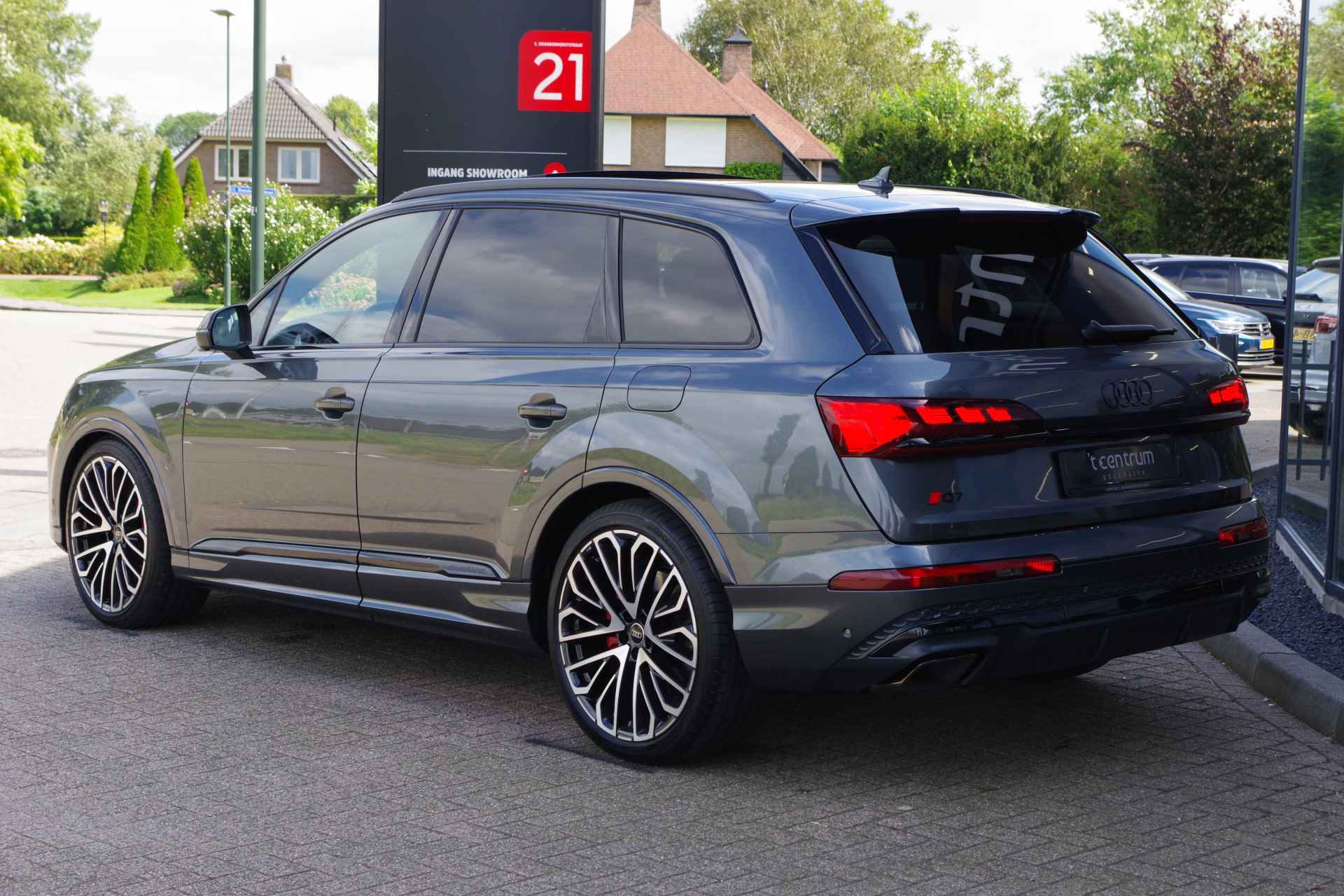 Audi Q7 60 TFSI e 490 PK Quattro *FACELIFT* Competition S-Line Pro Line PHEV, Nw. Prijs 150.000,- euro. RS-Sportstoelen, Panoramadak, Tr - 20/64