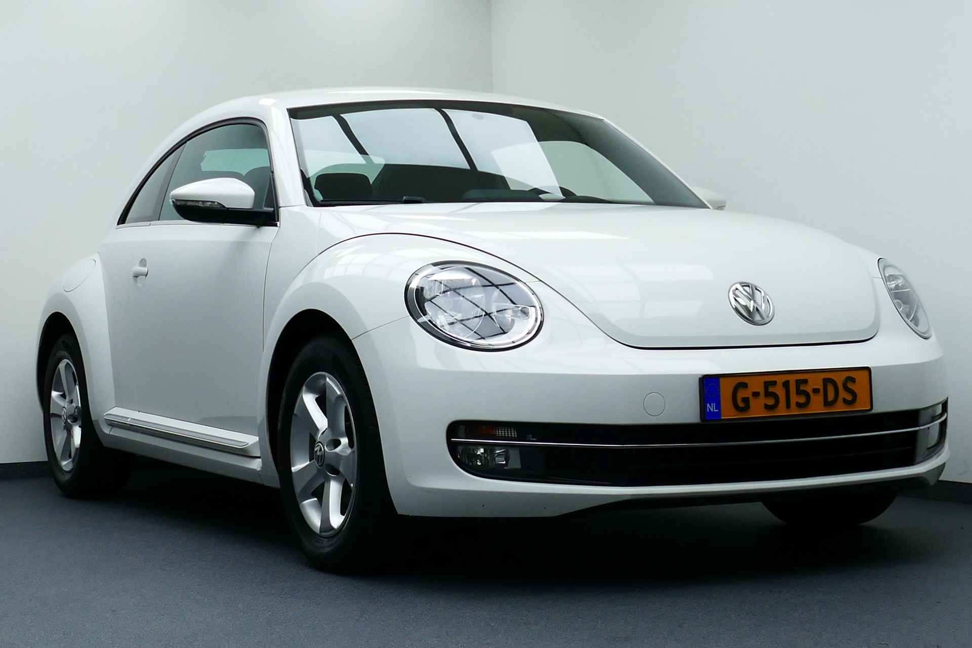 Volkswagen Beetle 1.2 TSI Design. Airco, Cruise, 16"LM Velgen. - 2/31