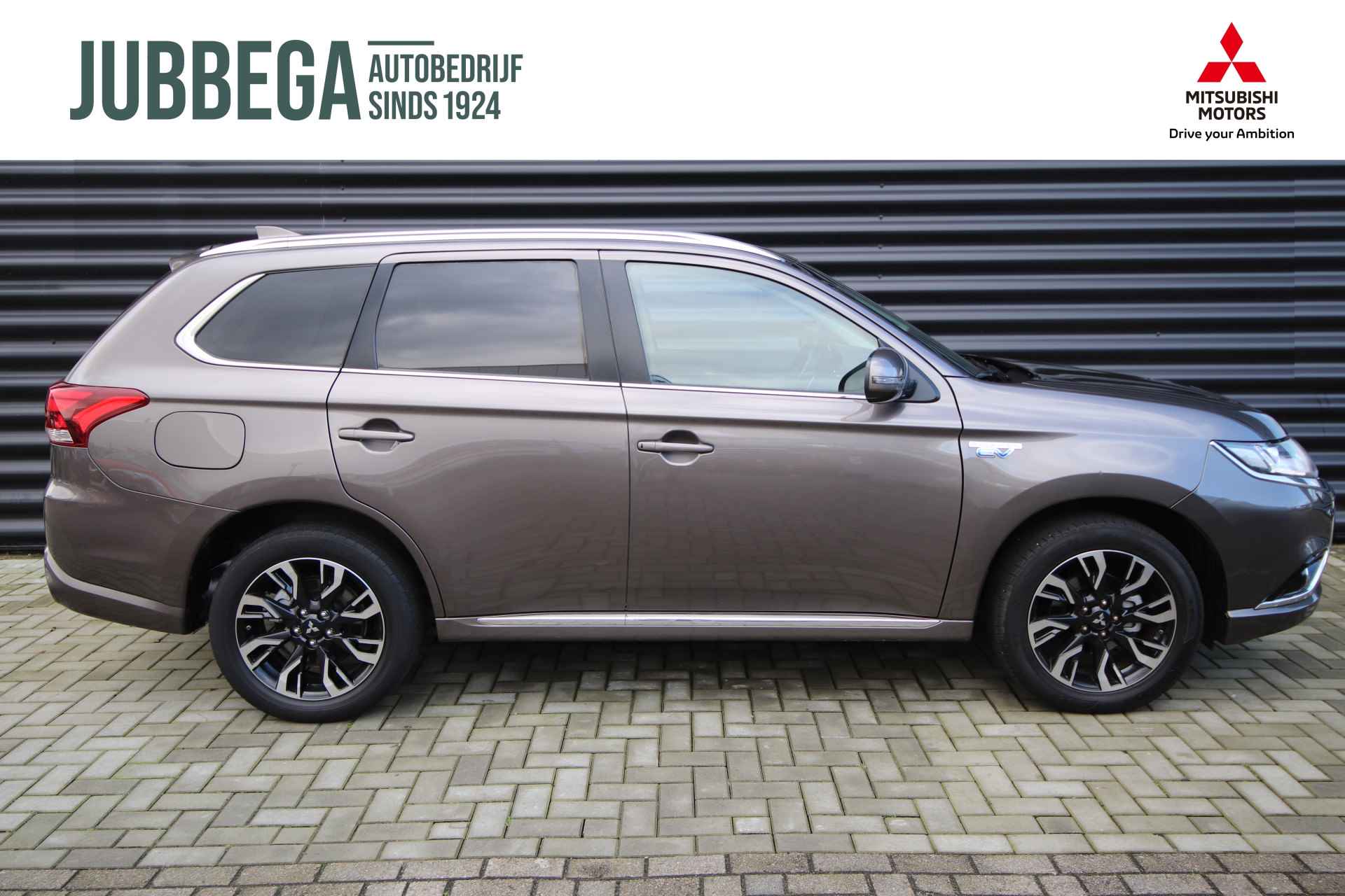 Mitsubishi Outlander 2.0 PHEV Executive Edition Trekh, NL-Auto, Dealer Onderhouden - 24/58