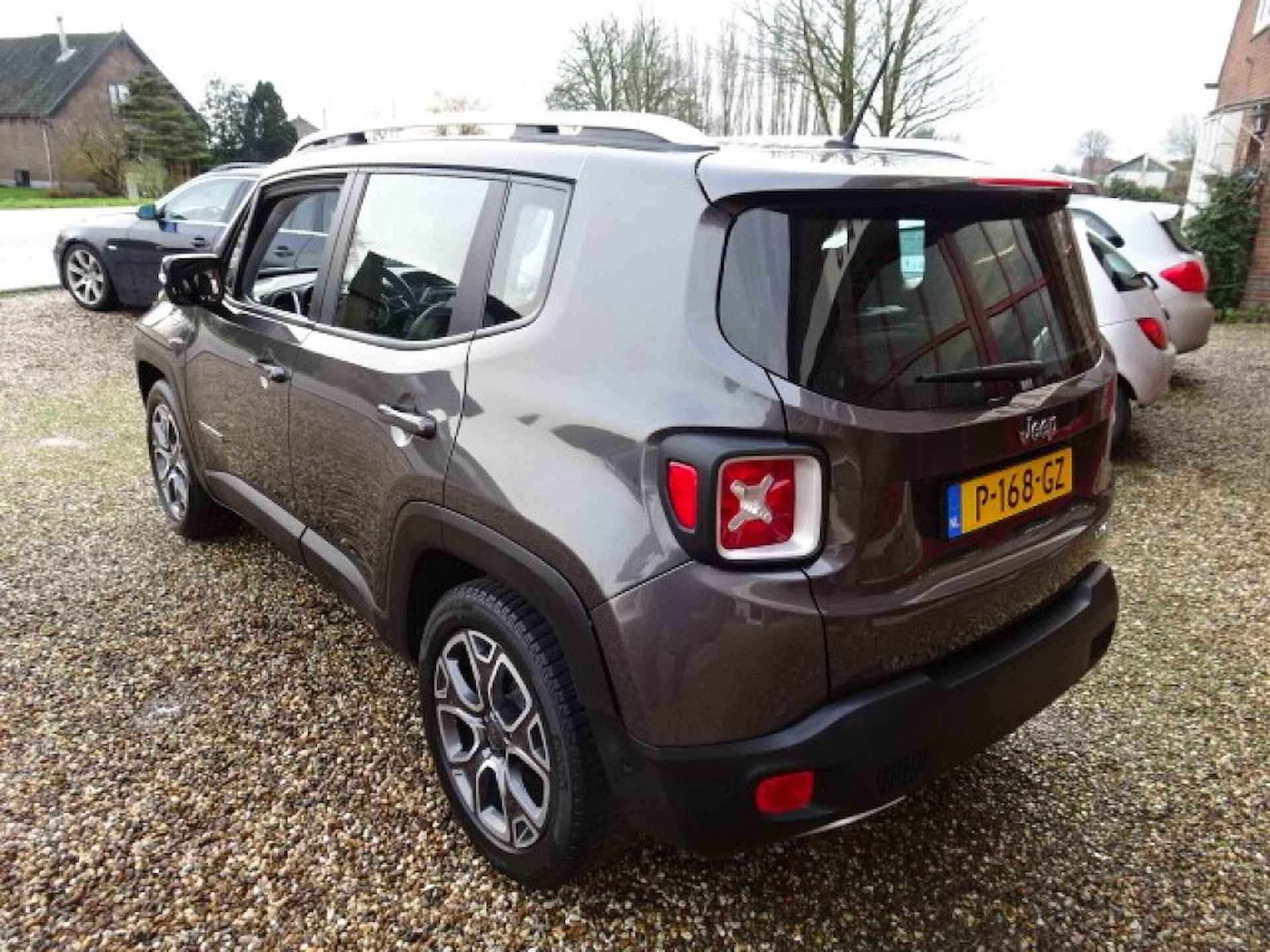 JEEP Renegade 1.4 M.AIR LIMITED - 9/43